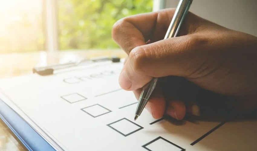 The Ultimate Due Diligence Checklist: 10 Critical Factors to Verify Before Buying a Lifetime Deal
