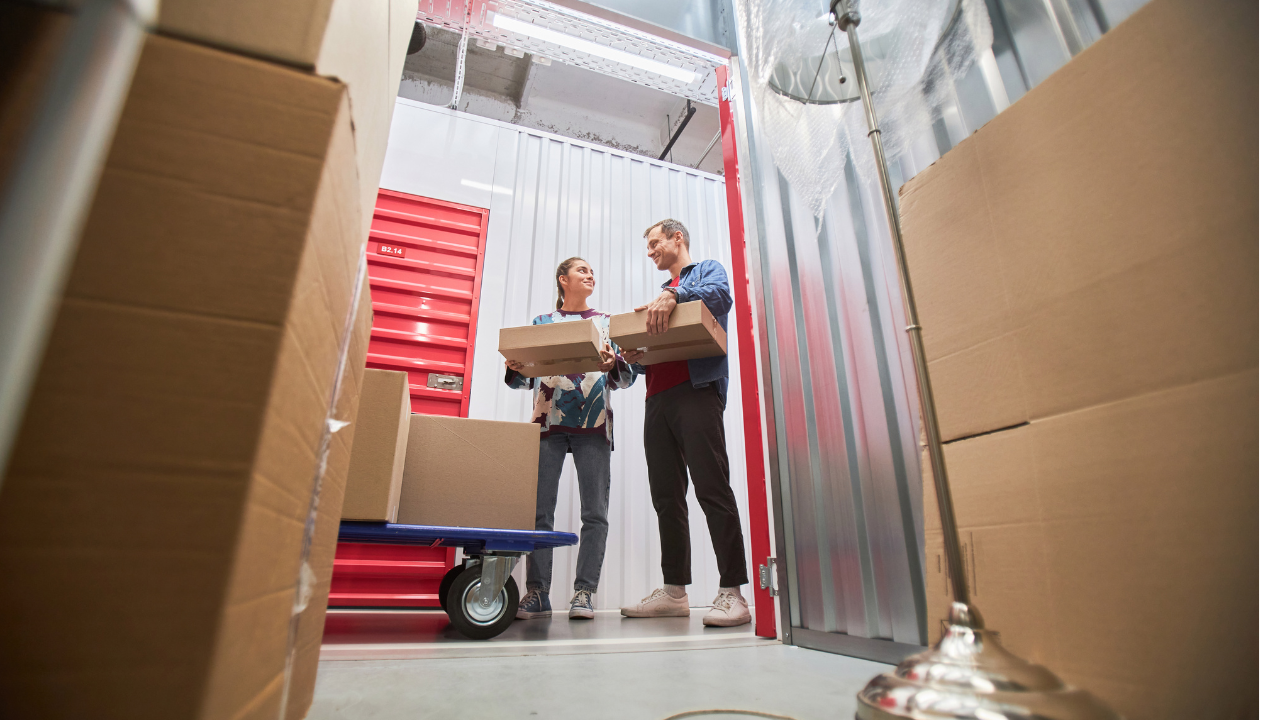 Seasonal Storage in Florida: Best Practices for Hurricanes and Humidity