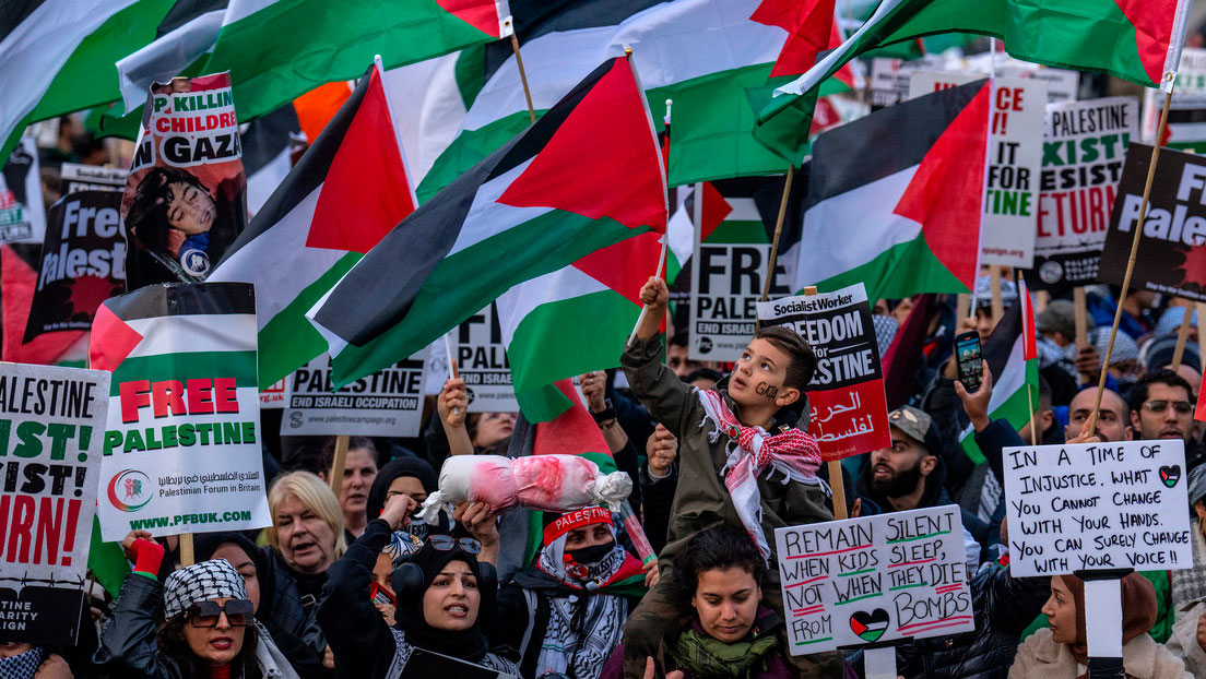 Protestan familias de Nueva Palestina