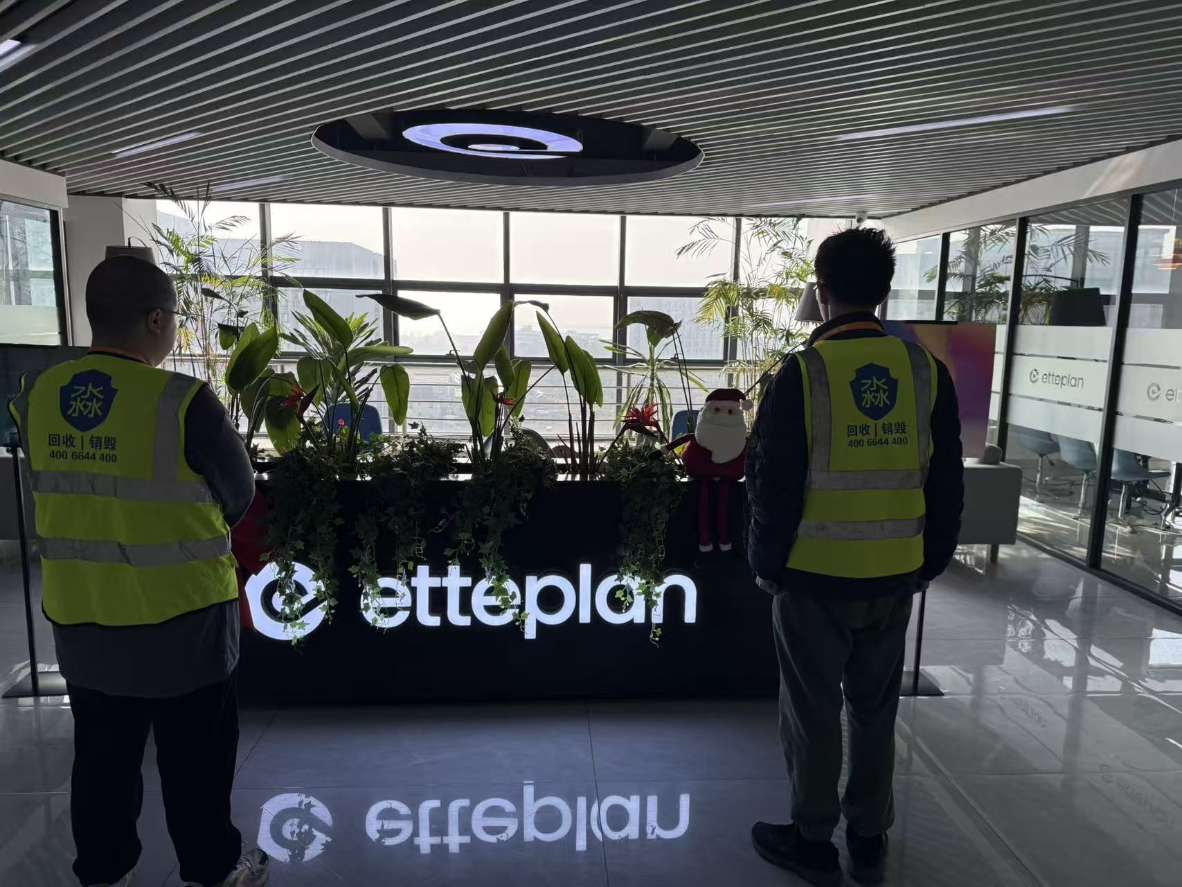 硬盘数据销毁公司，服务器电脑回收公司