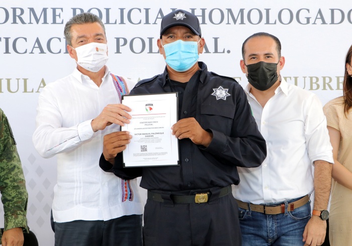 Entrega el C3 Resultados de Evaluación a la Policía de Tapachula