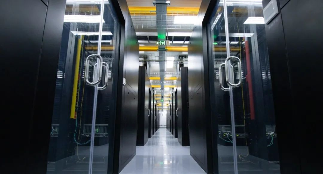 数据中心回收服务器