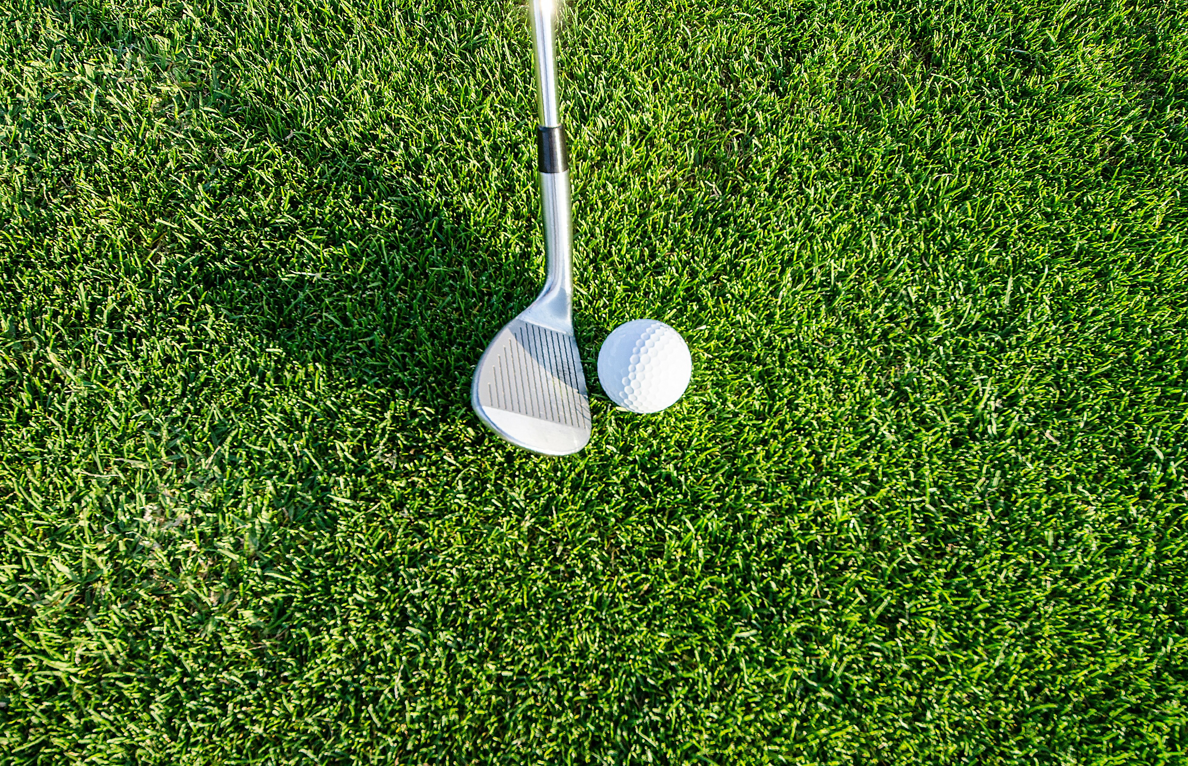 Why Your Golf Simulator Feels Laggy or Delayed