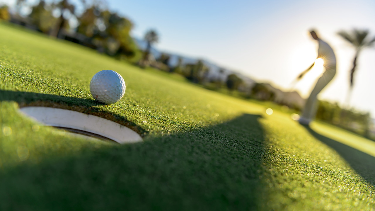 Why Ceiling Height Ruins Some Golf Simulator Builds