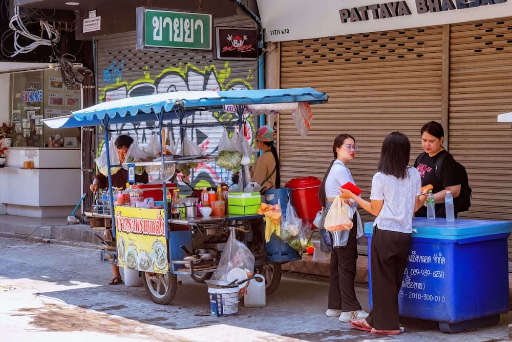 Phuket Street Food Checklist: What to Eat