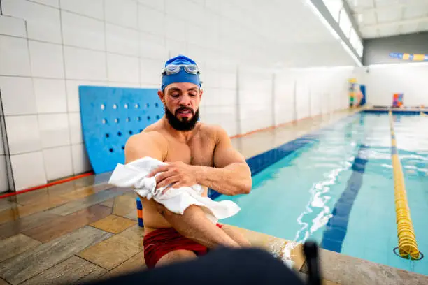 Why Athletes Take an Ice Bath After a Workout