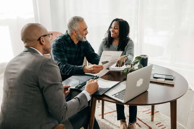 Mortgage broker