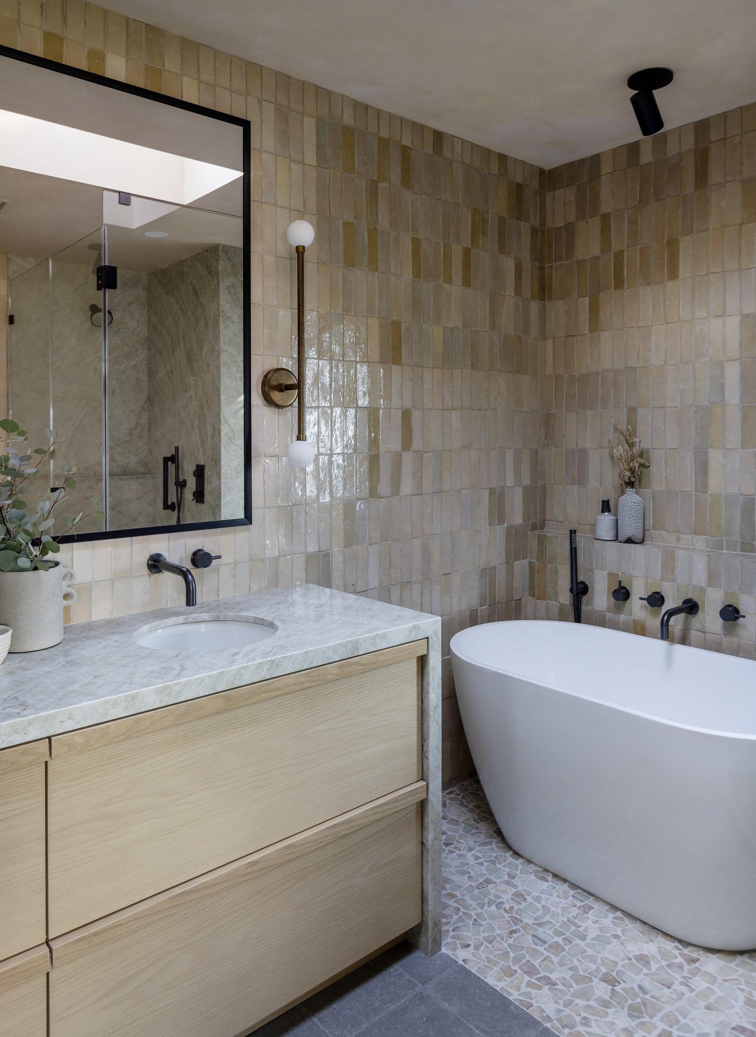 Pure Design Inc.