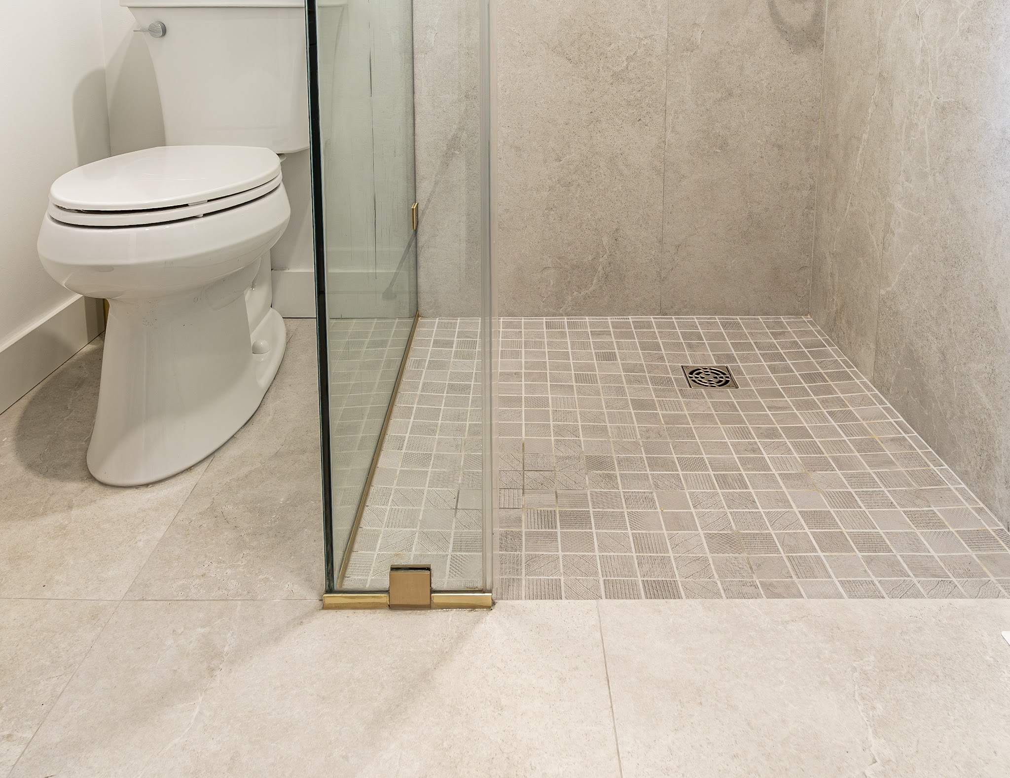 Pharaoh Contracting & Renovation INC