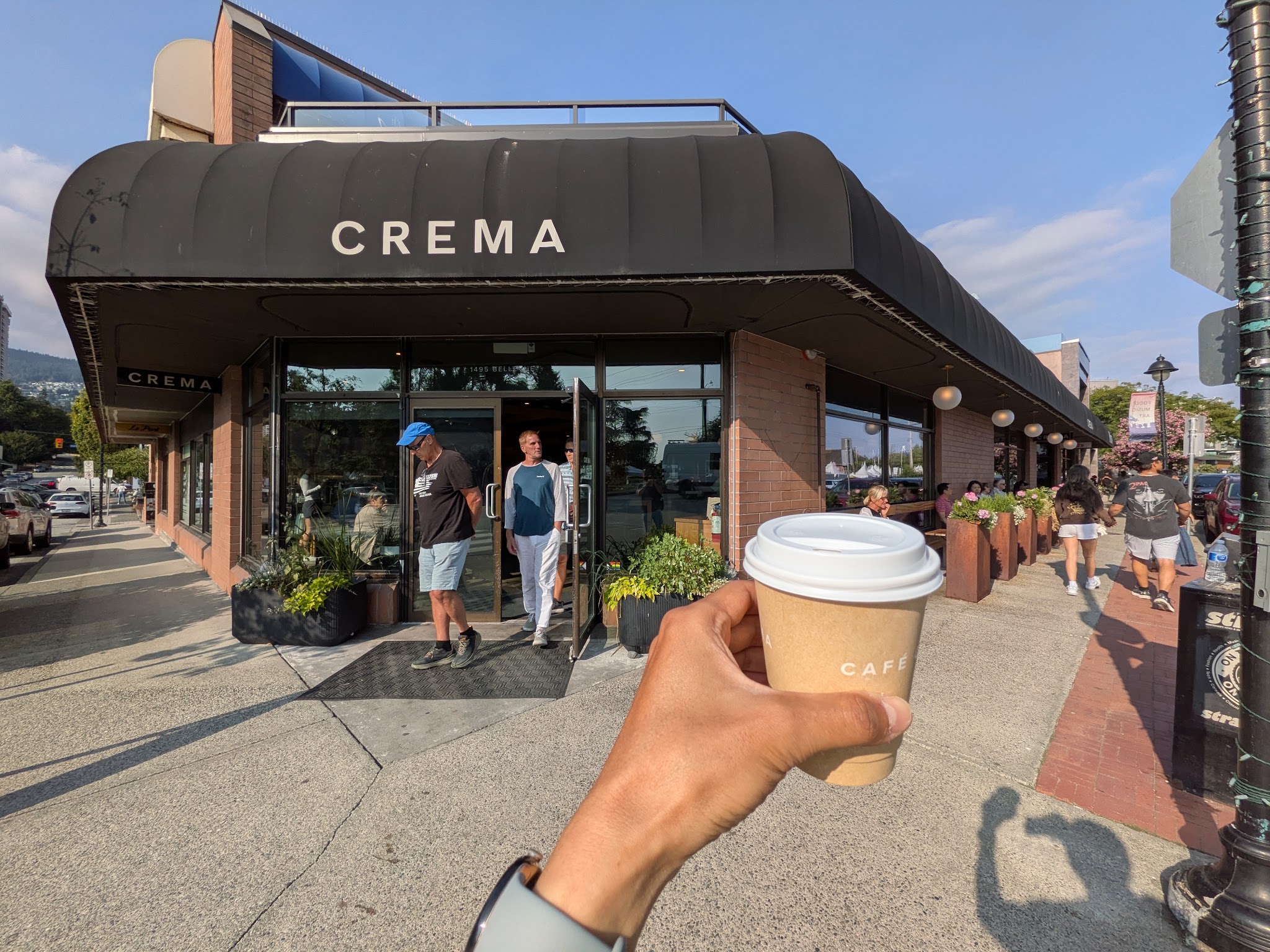 Crema Cafe Bar