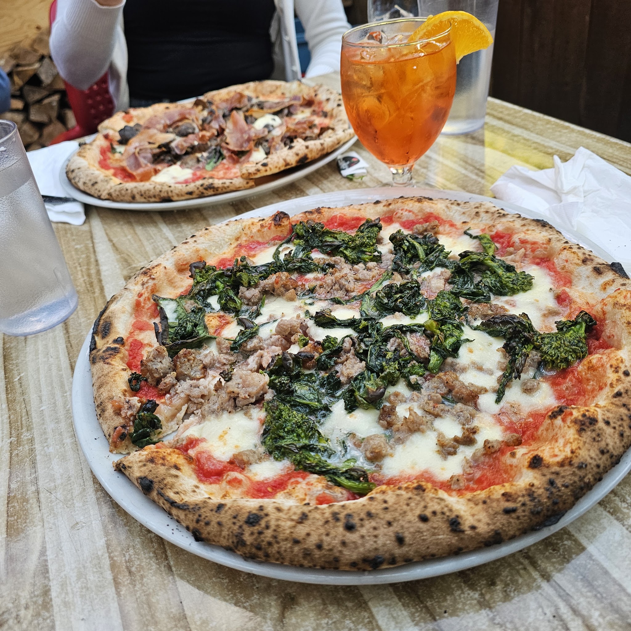 Via Tevere Pizzeria Victoria Drive