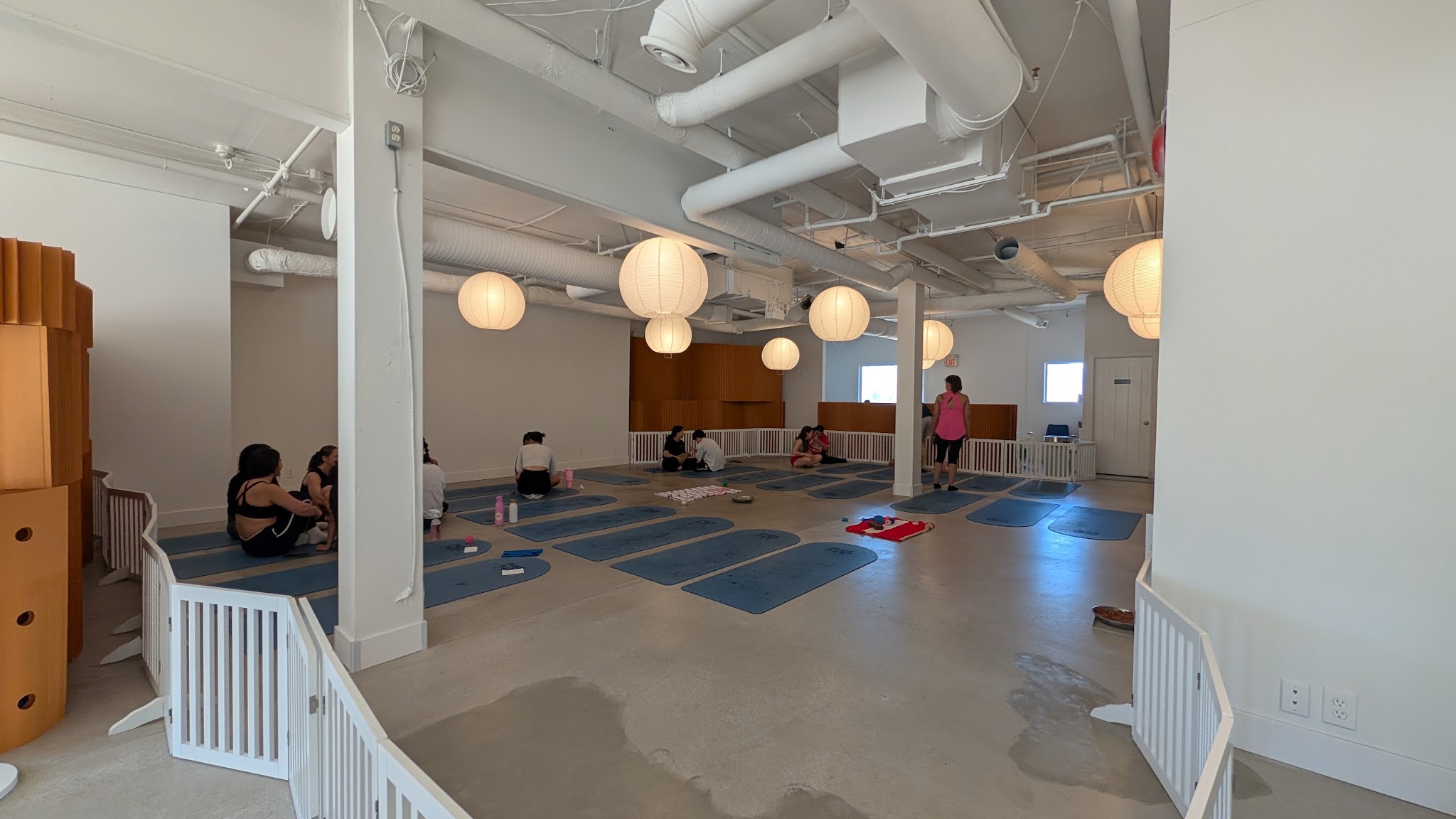 PupsYoga Vancouver