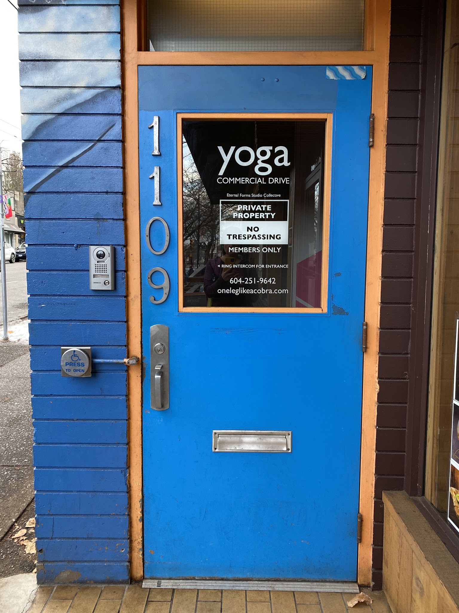 B90 Yoga