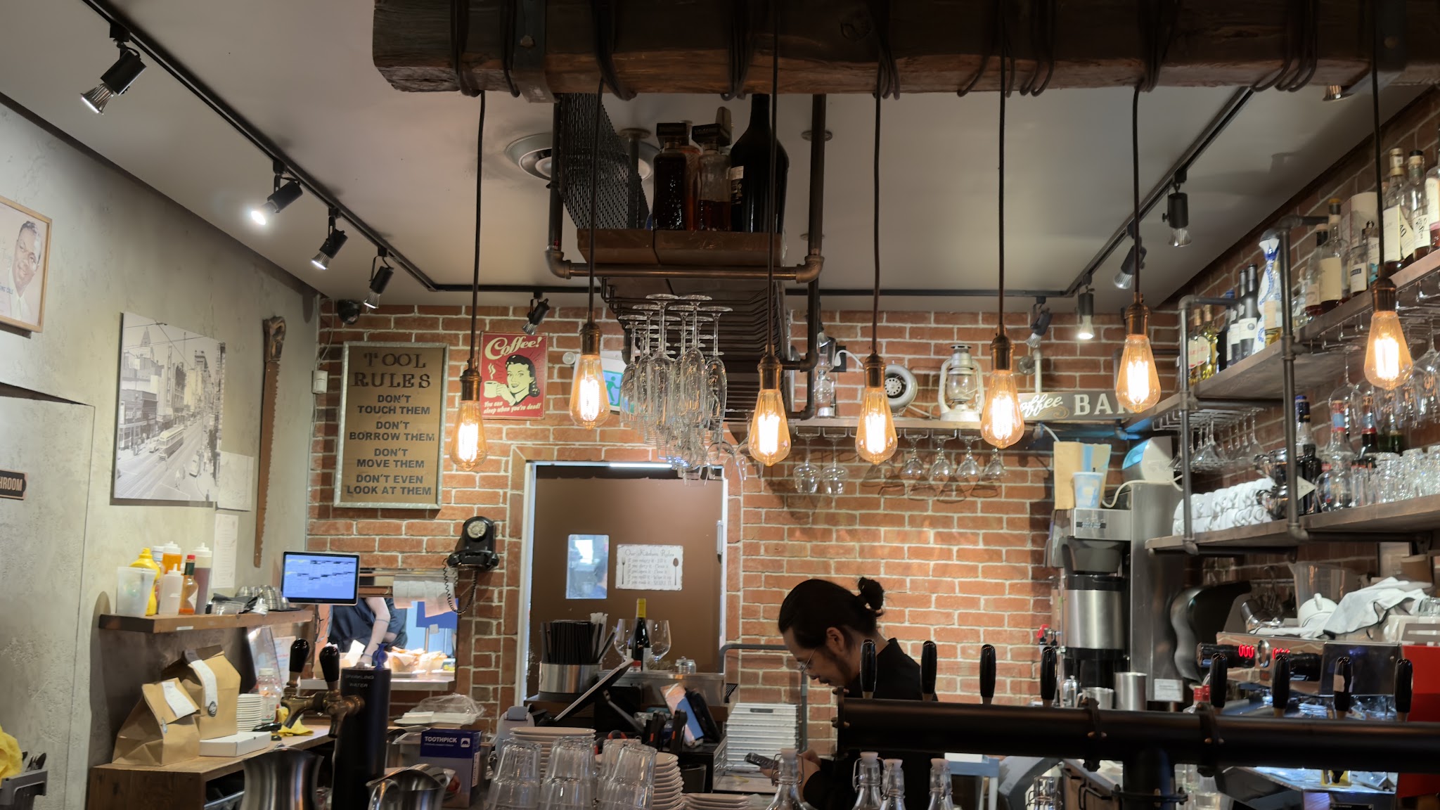 The Story Cafe - Eatery & Bar