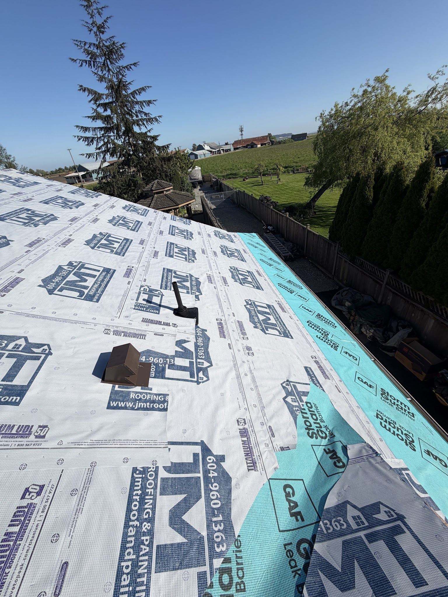 JMT Roofing