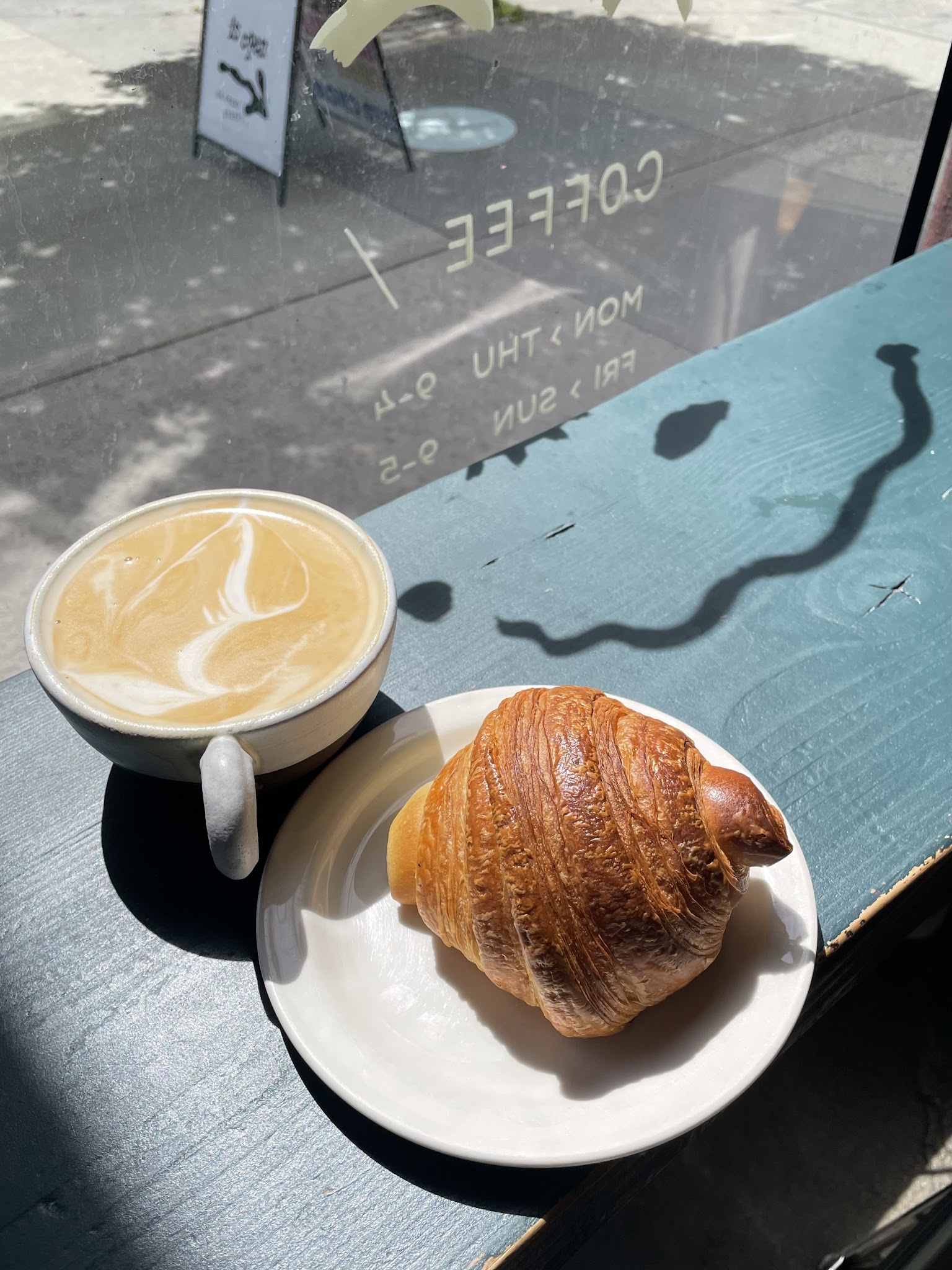 Moodswing Coffee + Bar (Formerly)Old Crow Coffee Co.