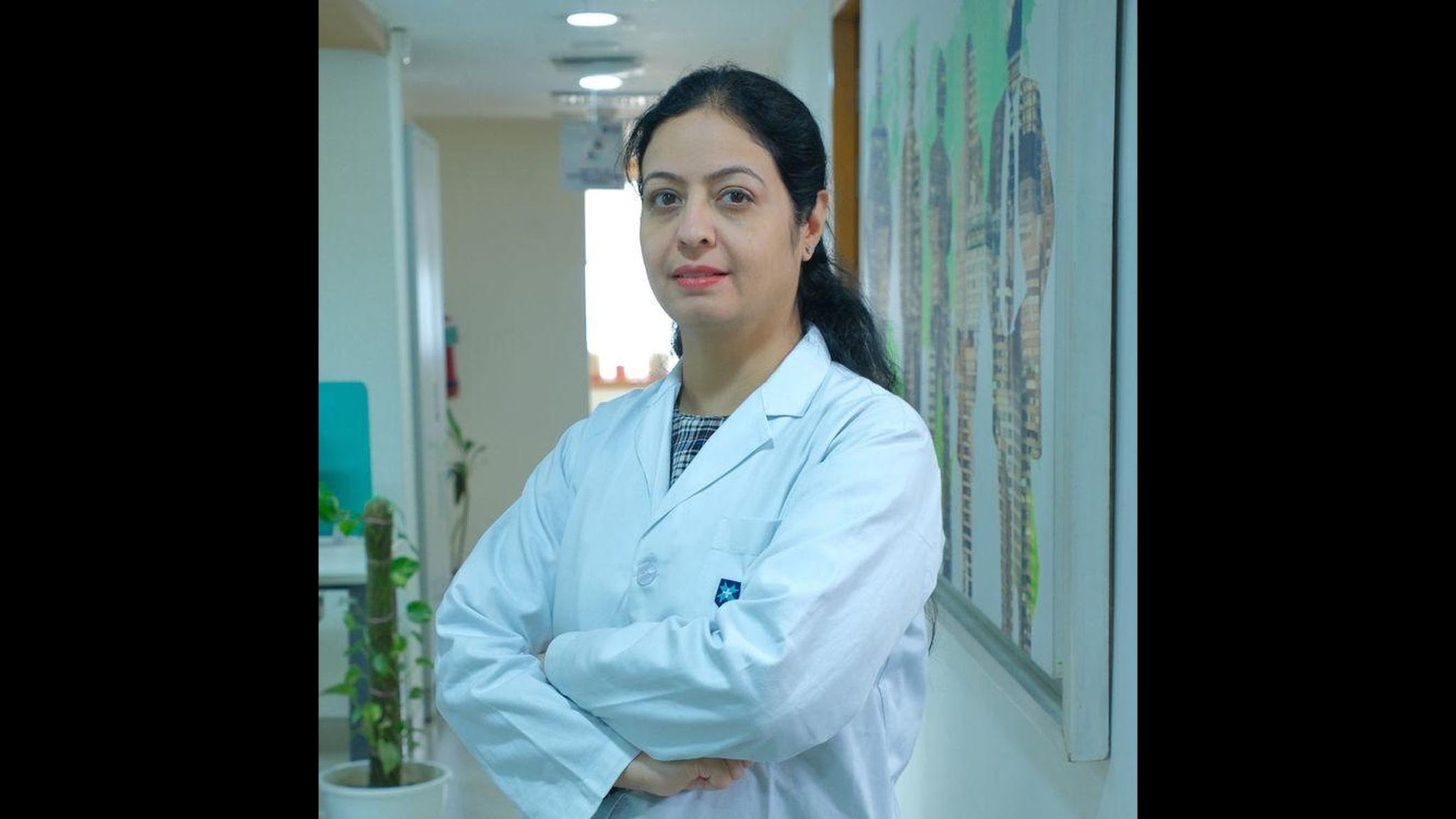 Dr. Charu Naithani | Dentist in Sector 19, Noida | Maxillofacial Surgery | Dental Implant | Clear Braces | Root Canal