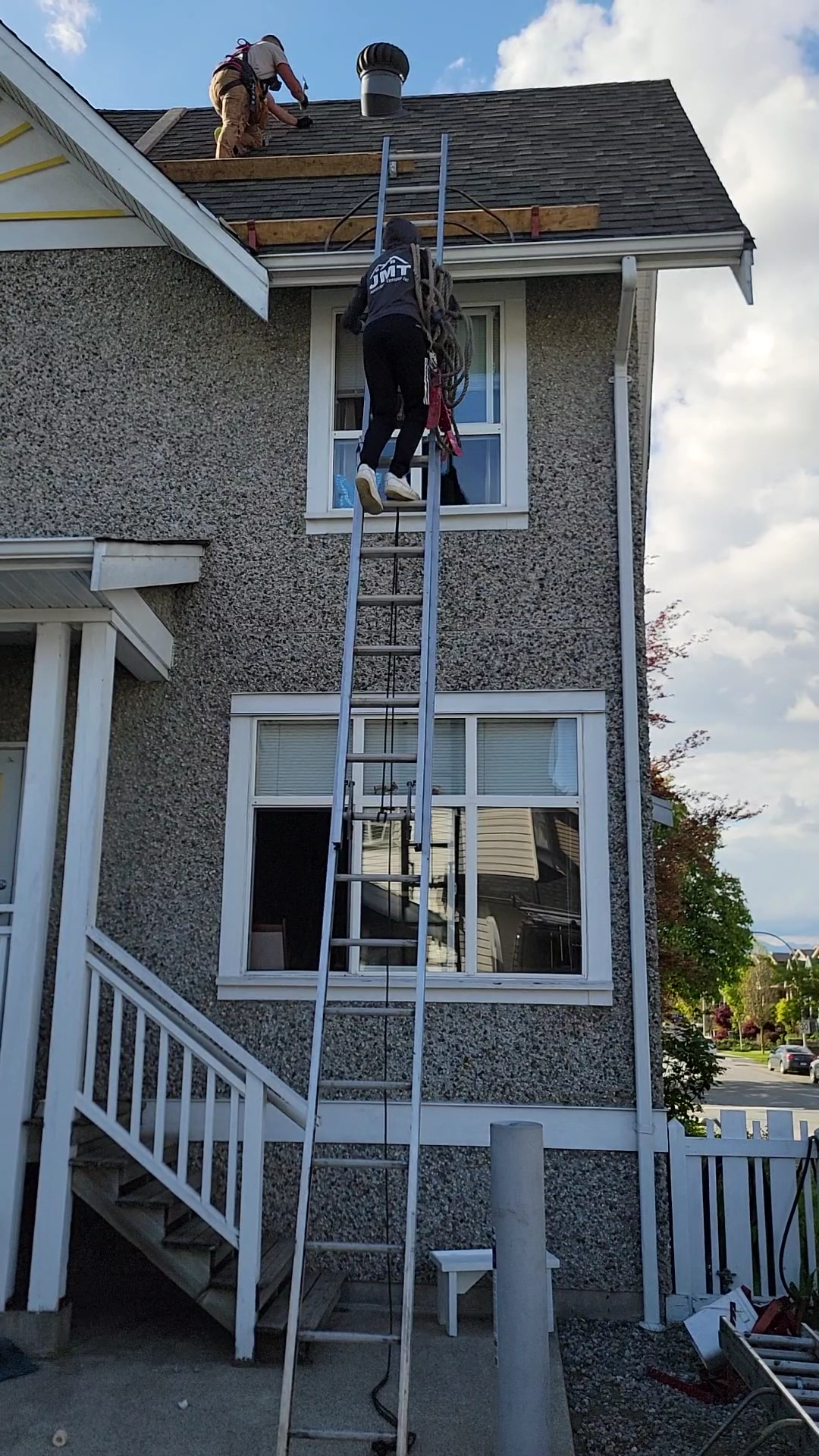 JMT Roofing