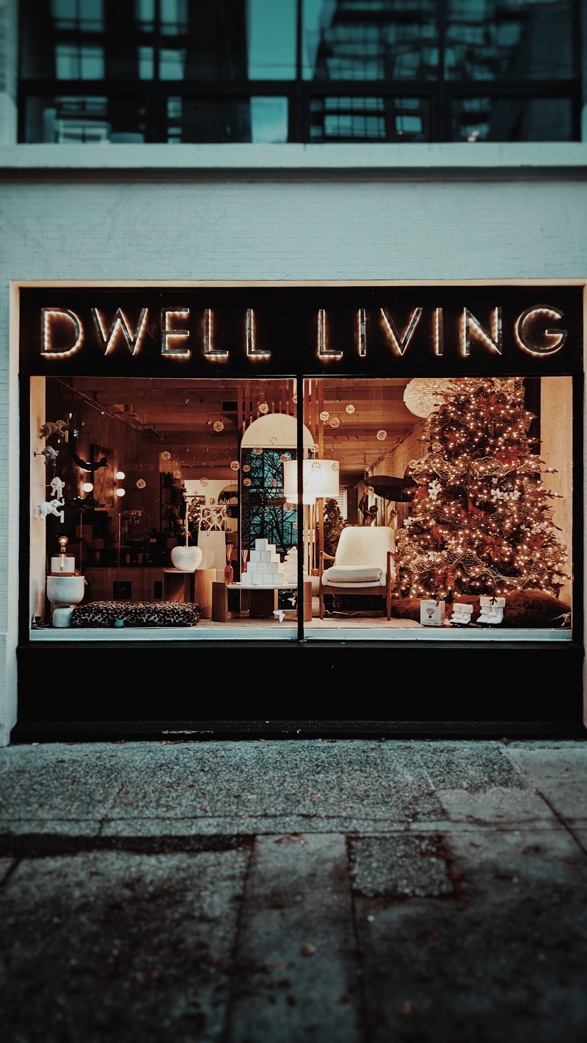 DWELL LIVING