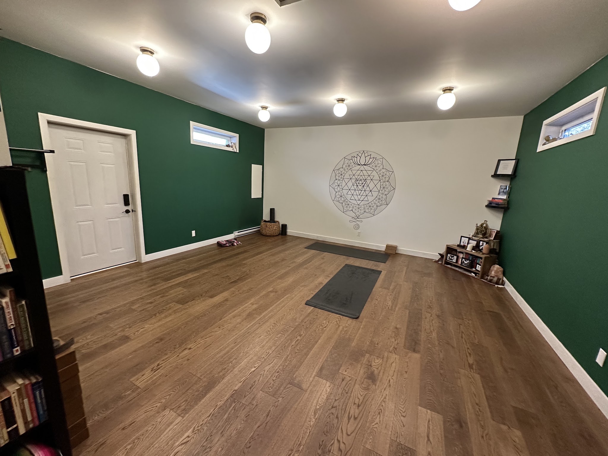 hOMe yoga North Van