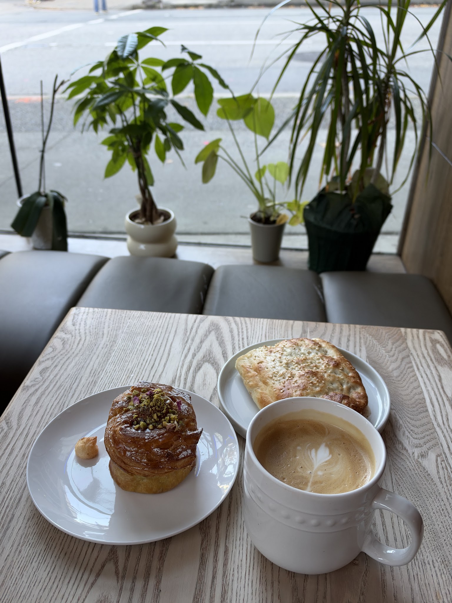 Bahar Bakery & Cafe