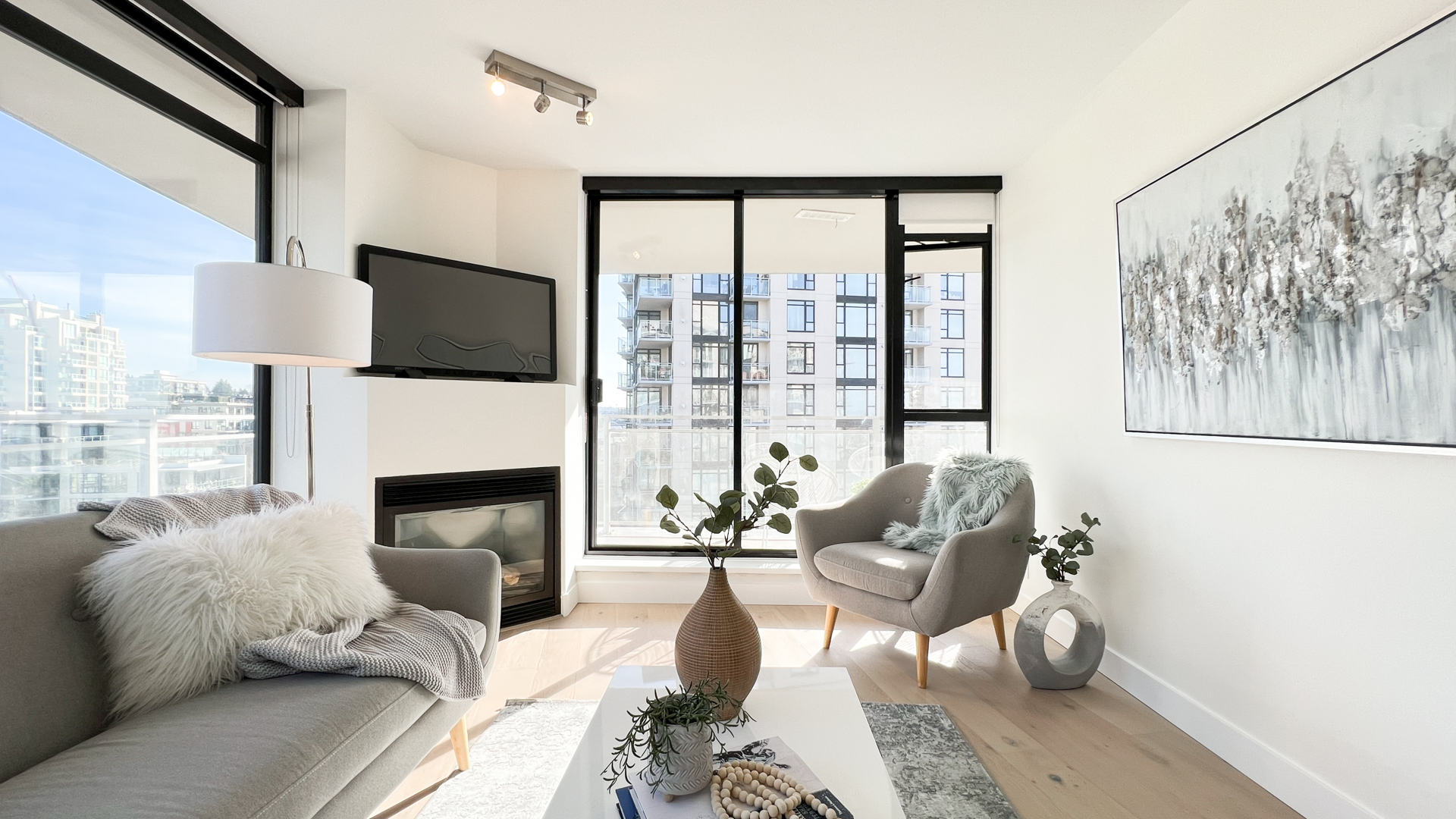 Ready Set Show Home Staging & Furniture Rentals