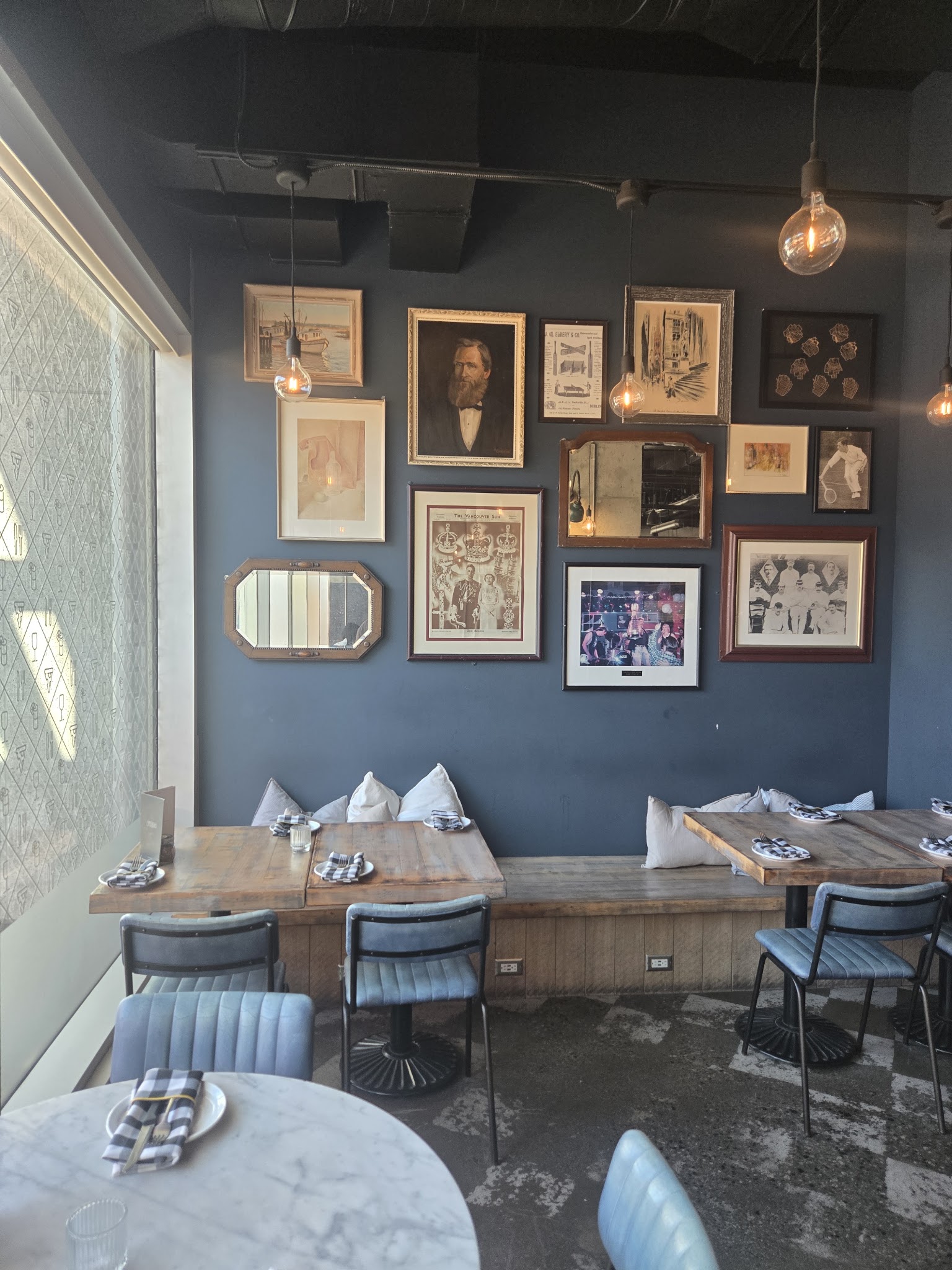 Sprezzatura Restaurant
