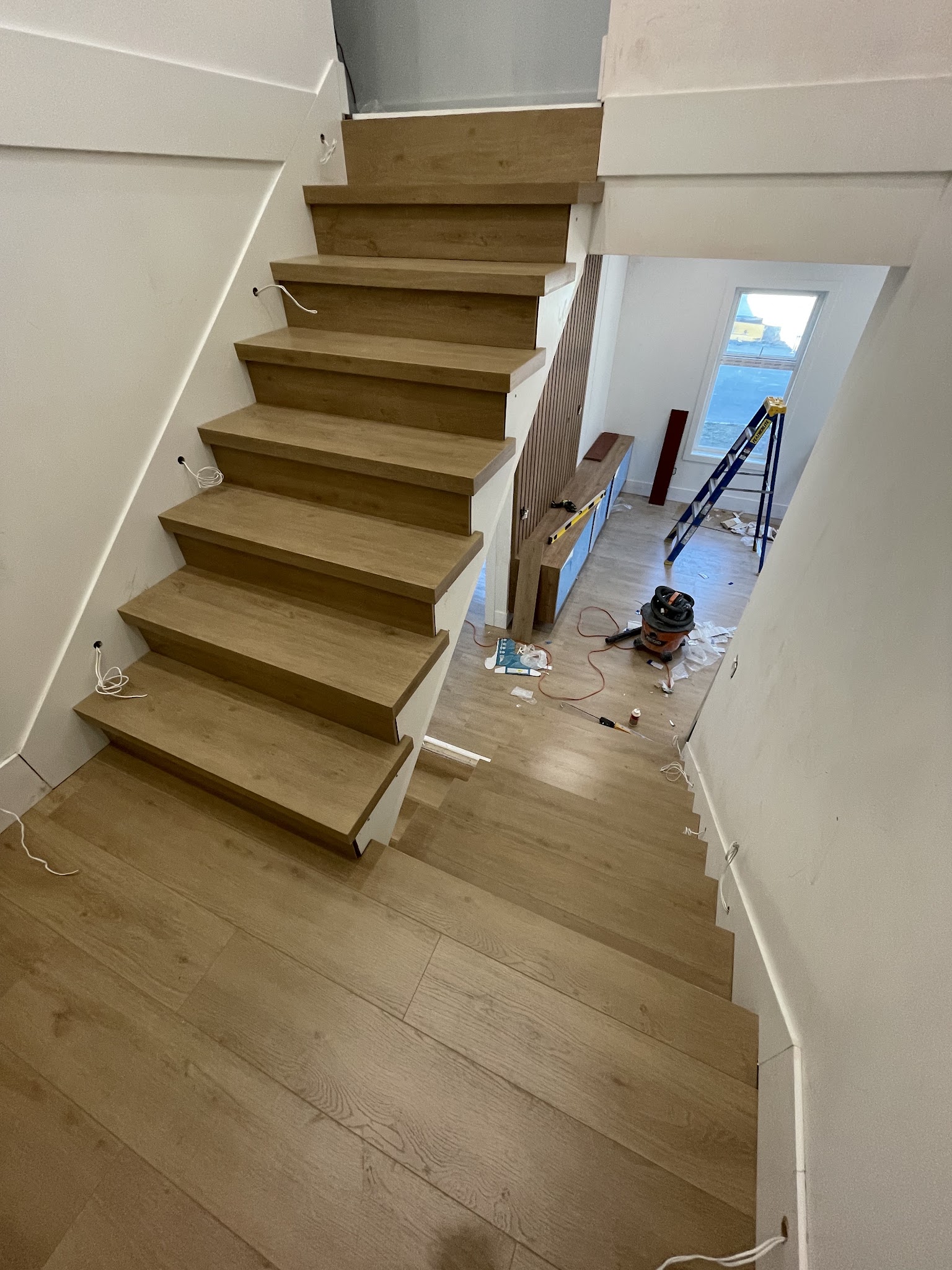Call us Construction Home, kitchen, bathroom, basement Renovation in Surrey, Vancouver