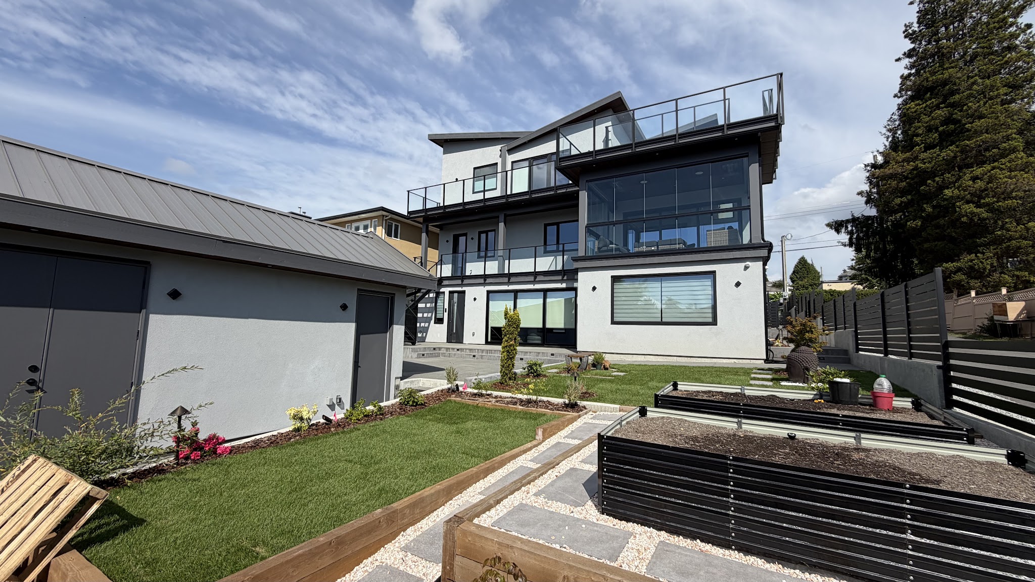 VictorEric design+build