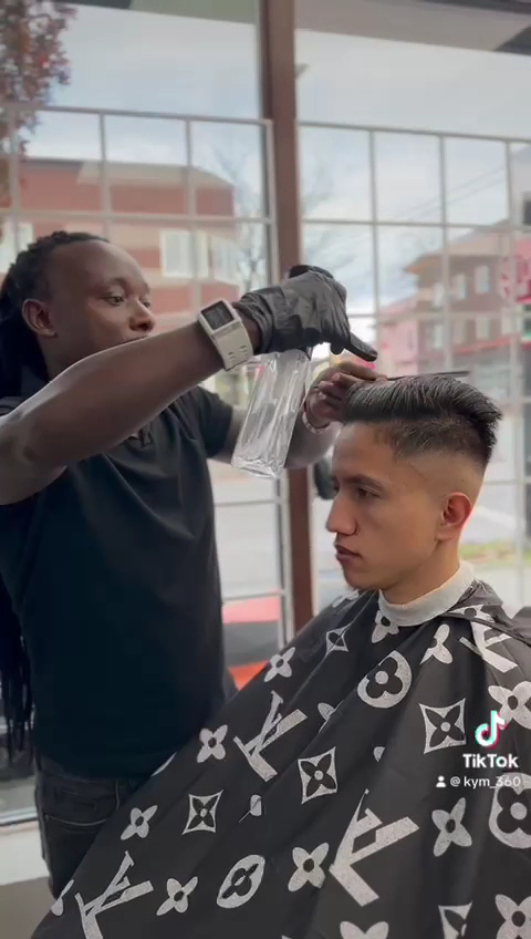 VAN FADE BARBERSHOP