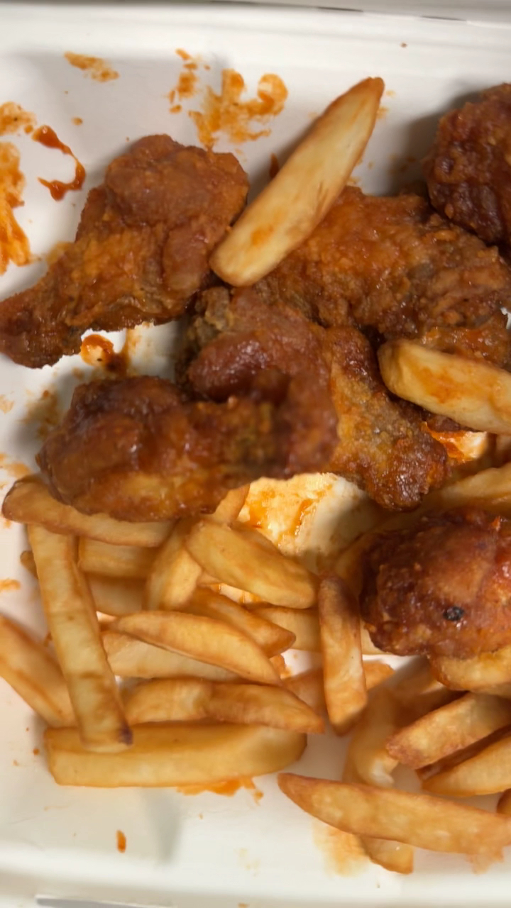 244 Pizza & Wings