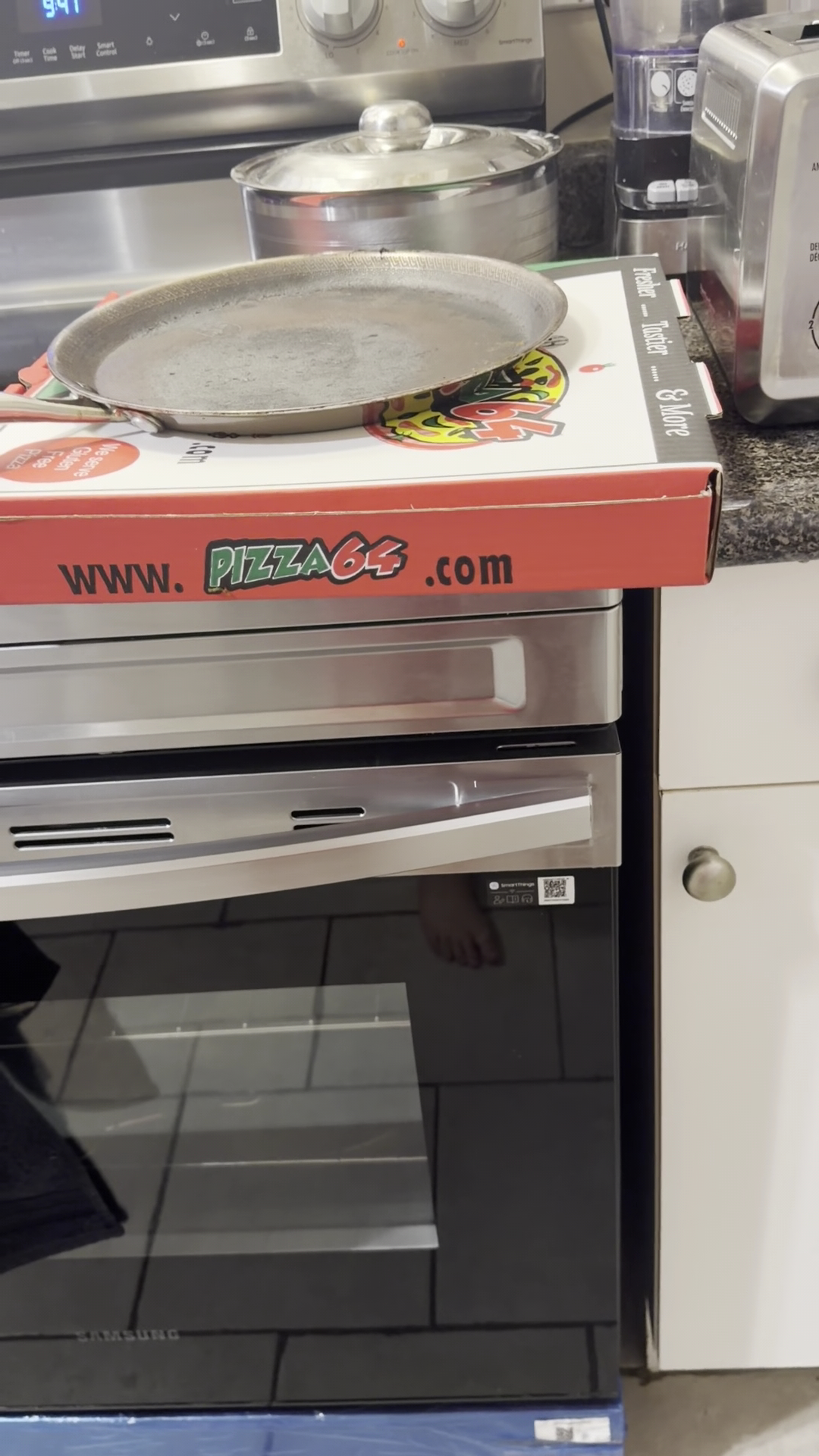 Pizza 64