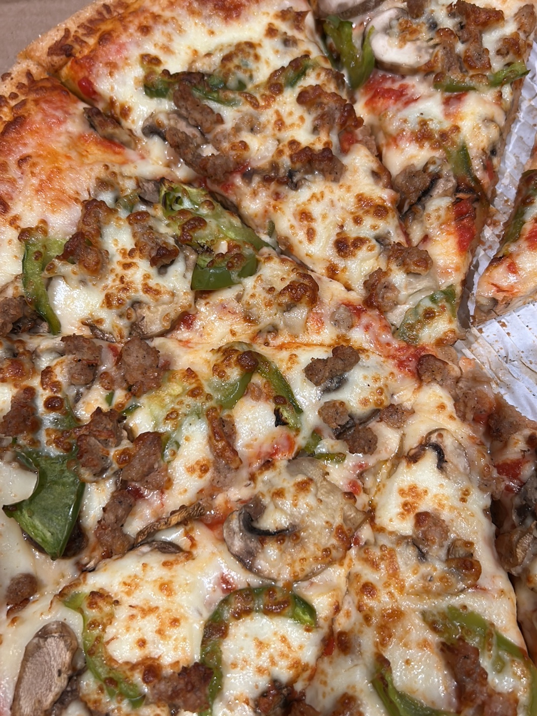 Reginos Pizza