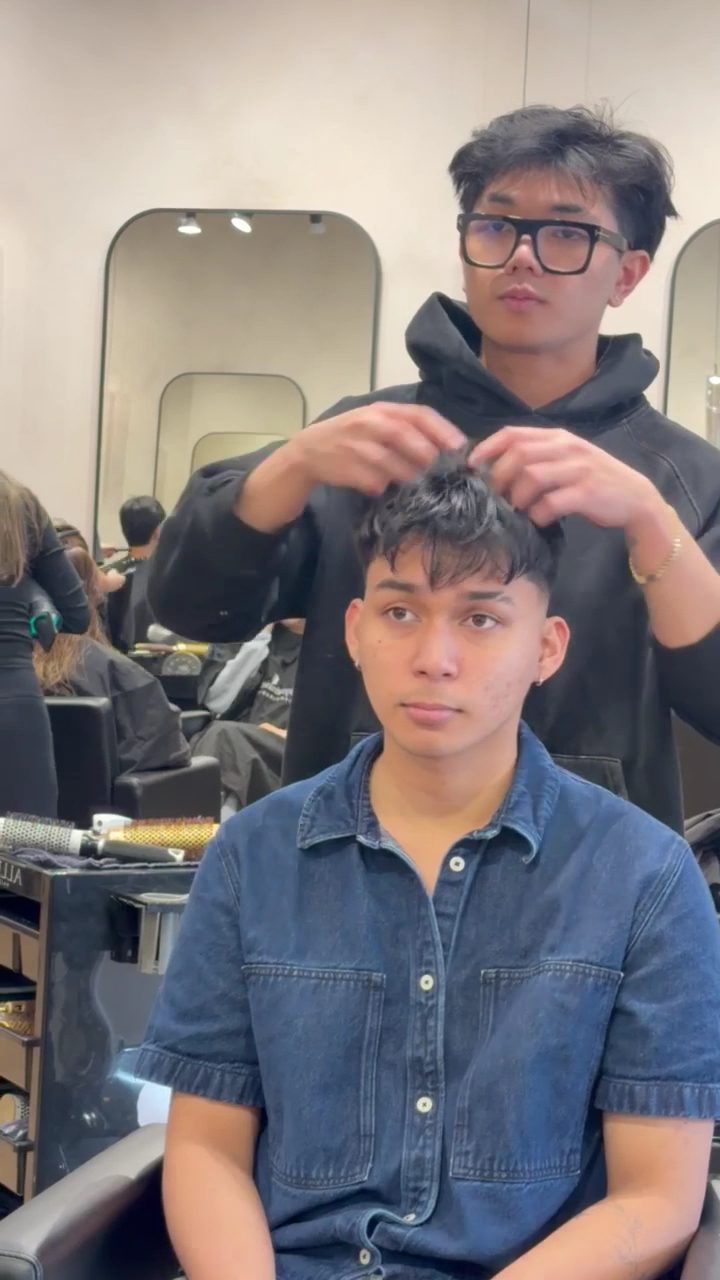 Salon Haze