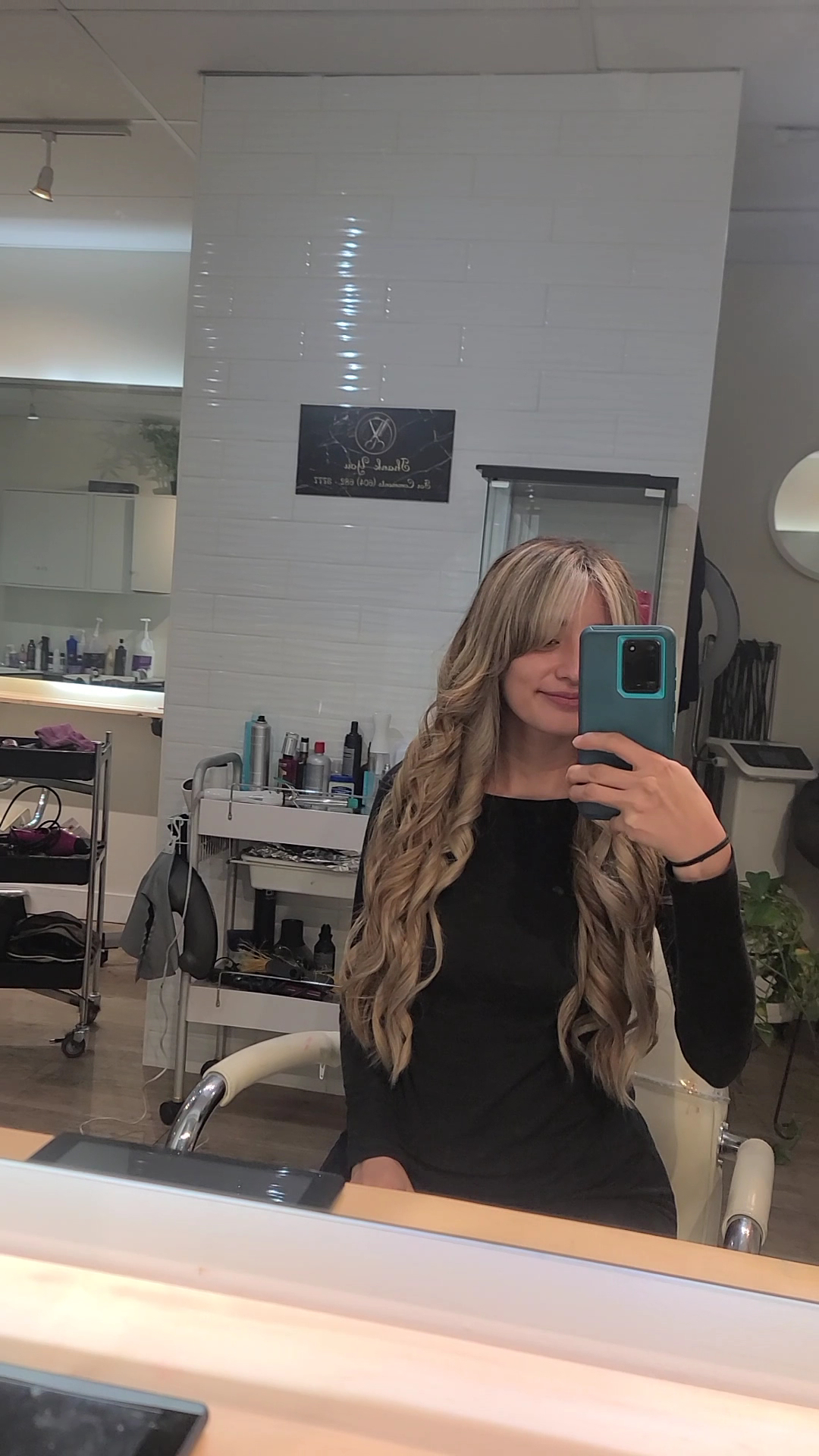 Chez Mari Salon