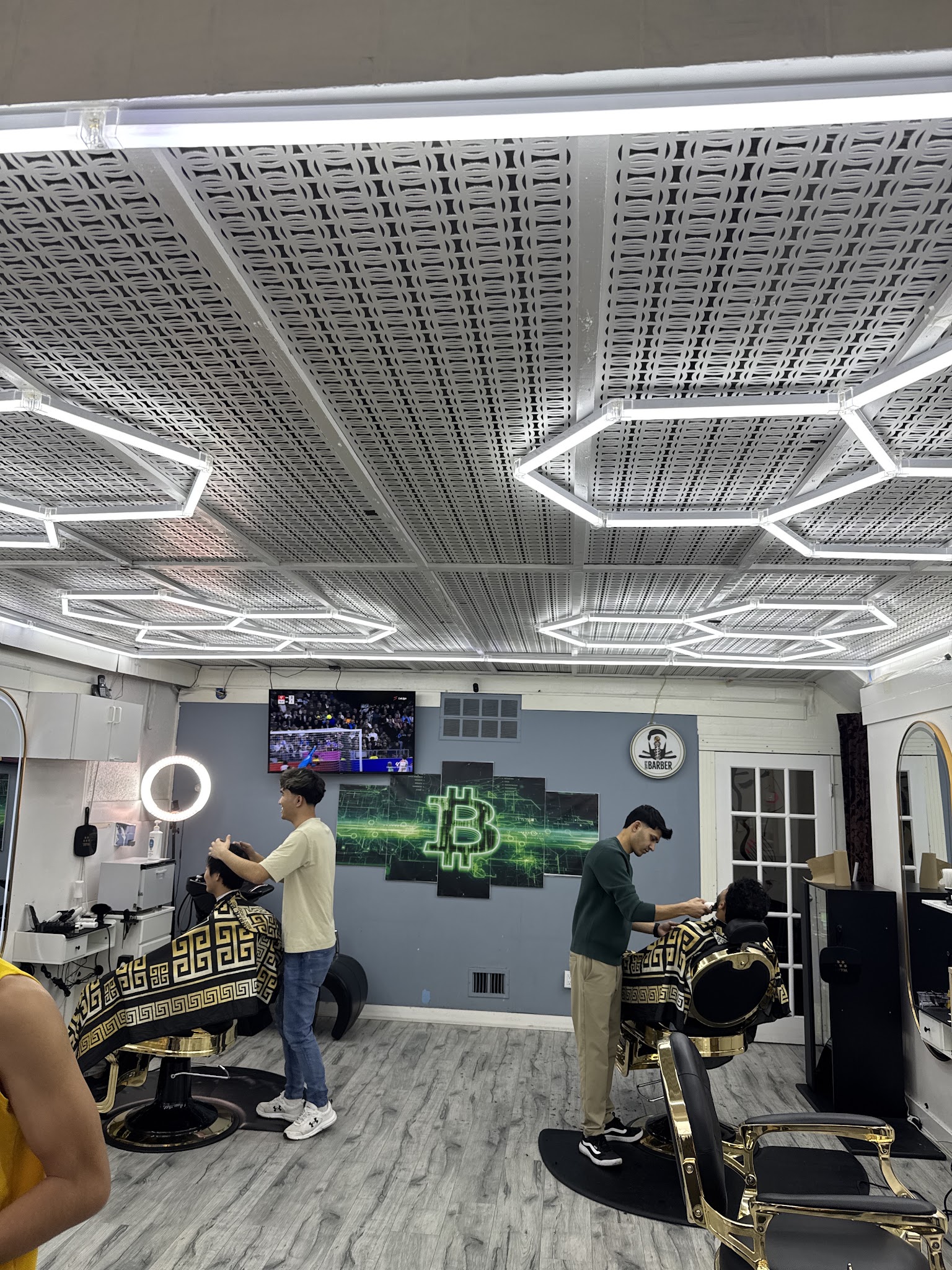 Crypto barbershop
