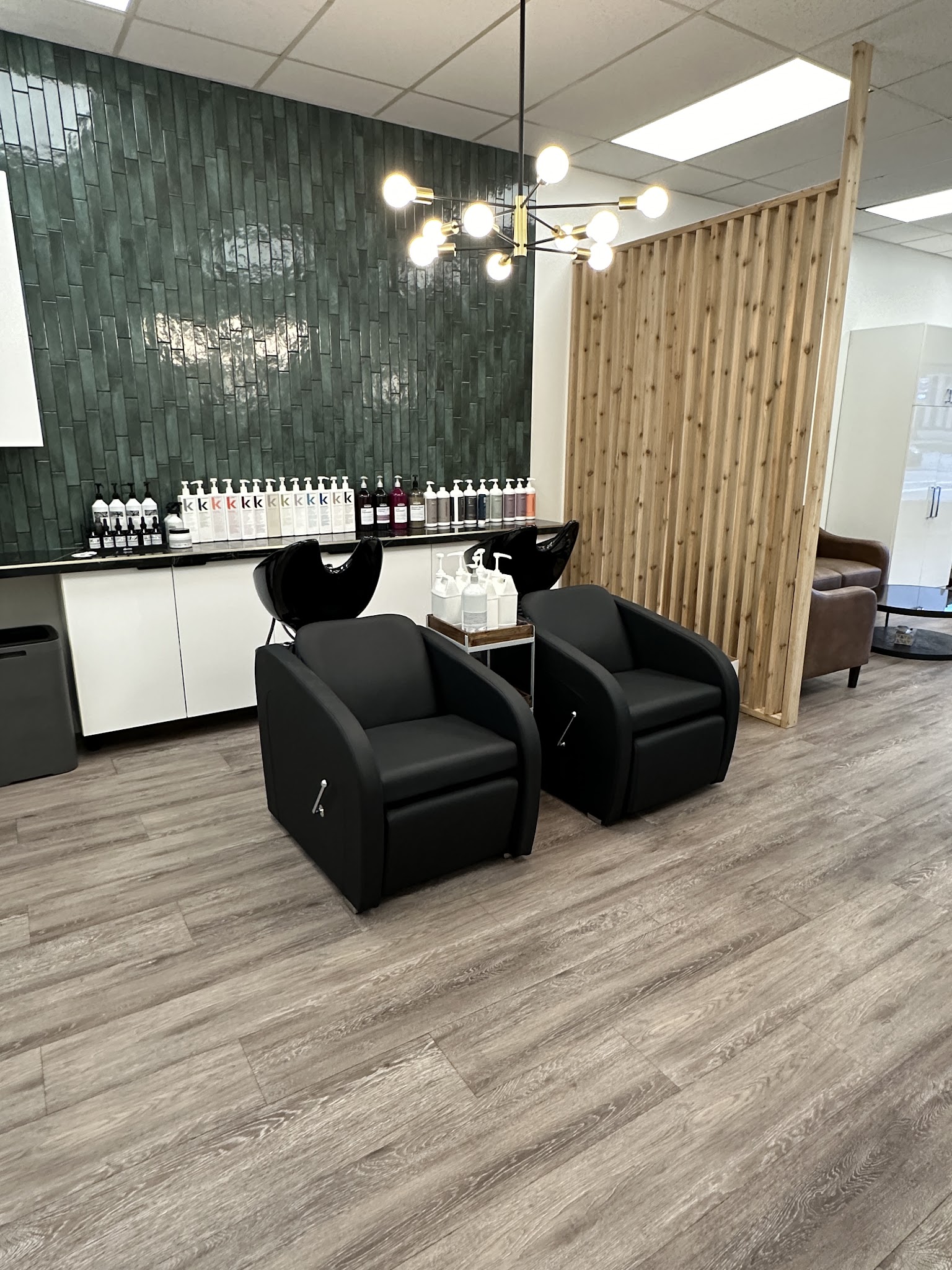 Workshop Salon - Vancouver Hairdressers