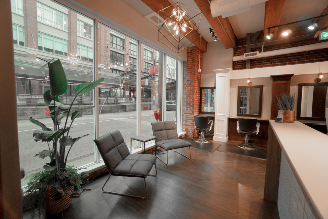 is. Salon Yaletown