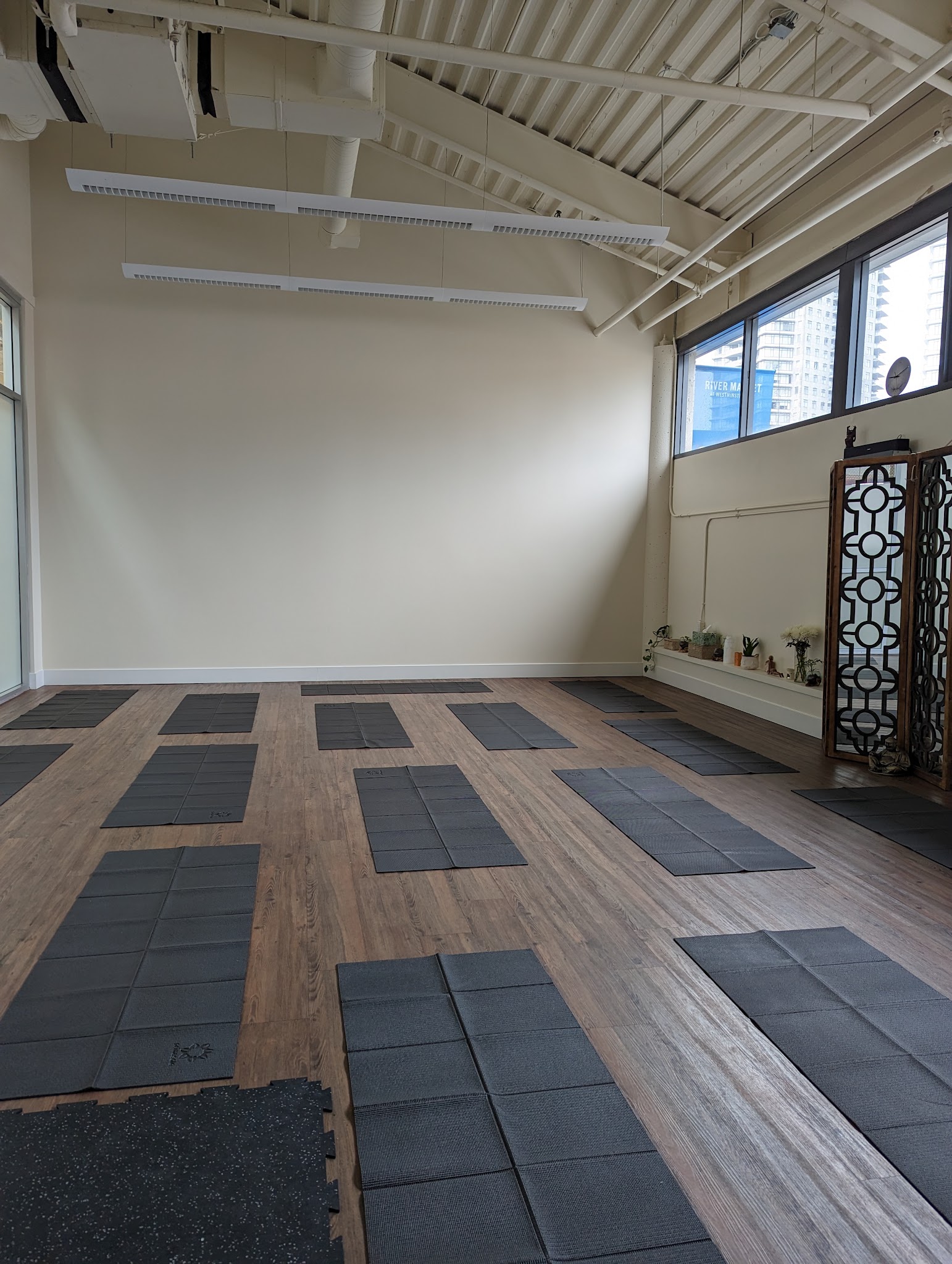 Yoga at the Quay