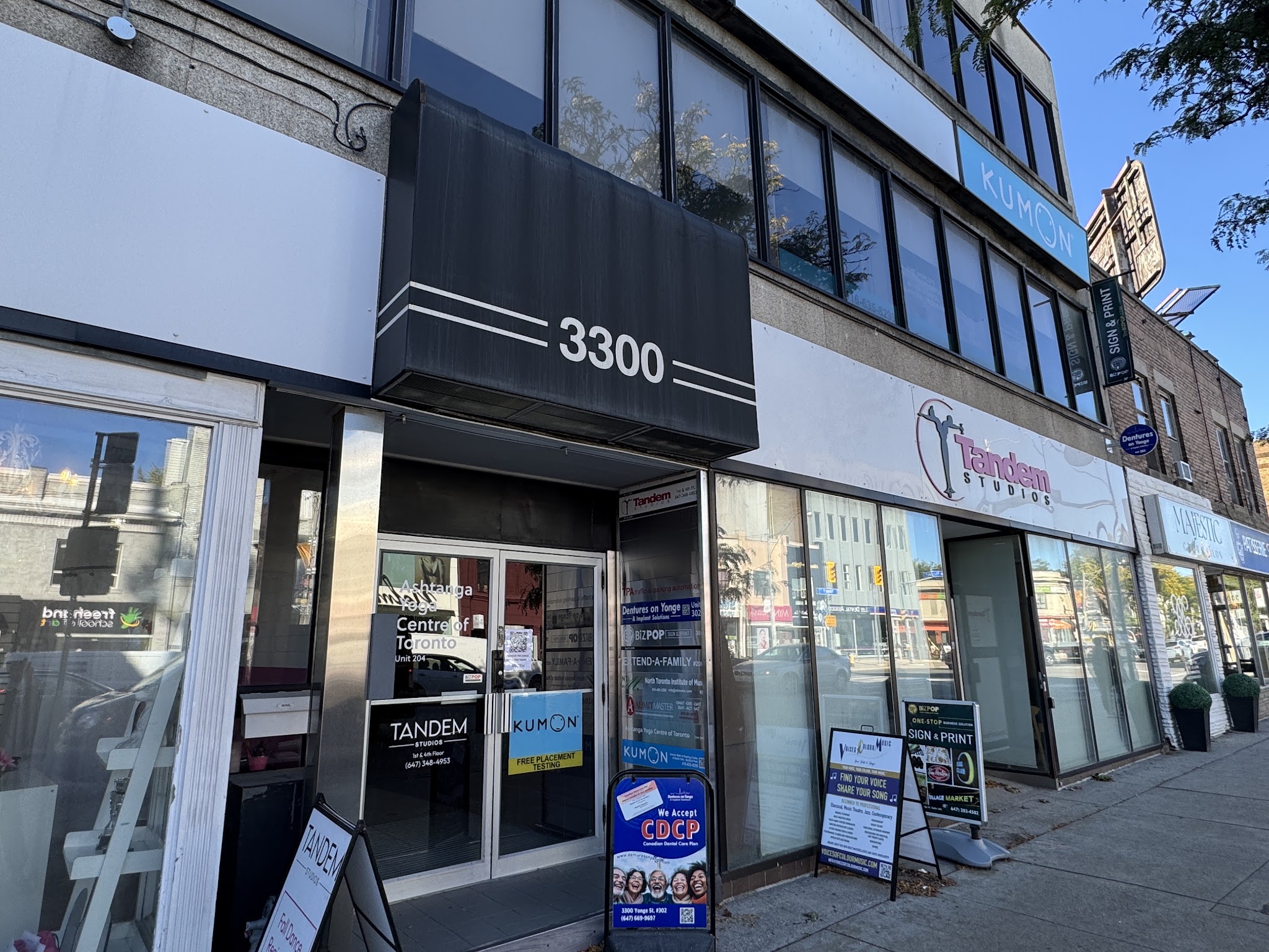 Dentures on Yonge & Implant Solutions