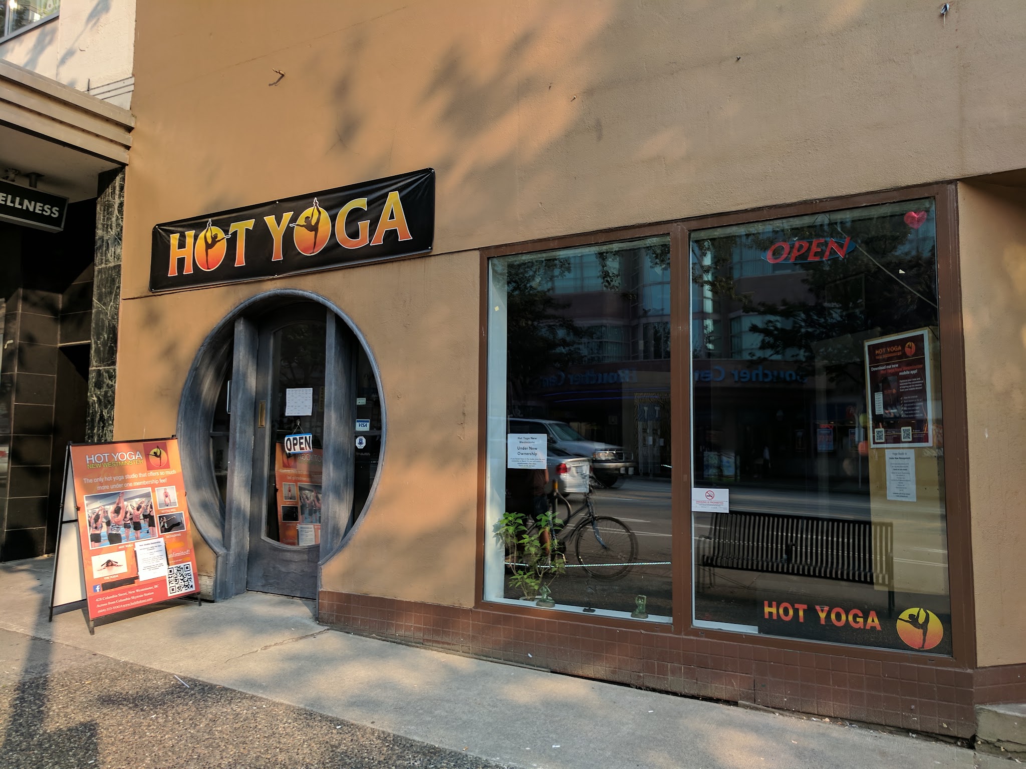 Bikram's Yoga College Of India