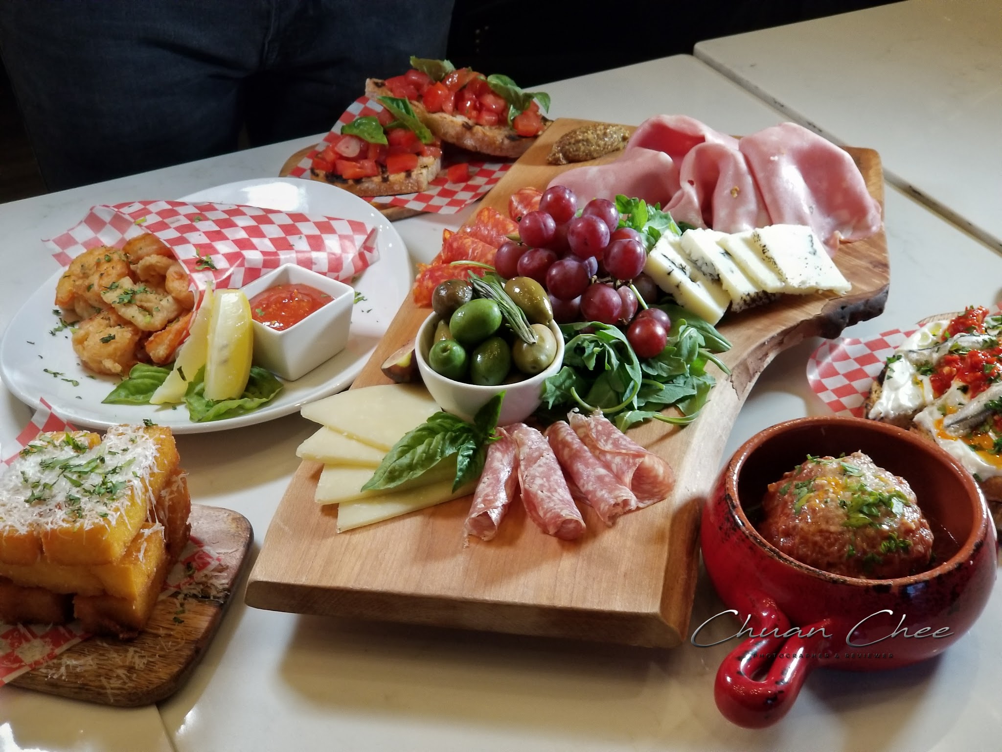 Giovanni's Italian Kitchen & Pizza Bar