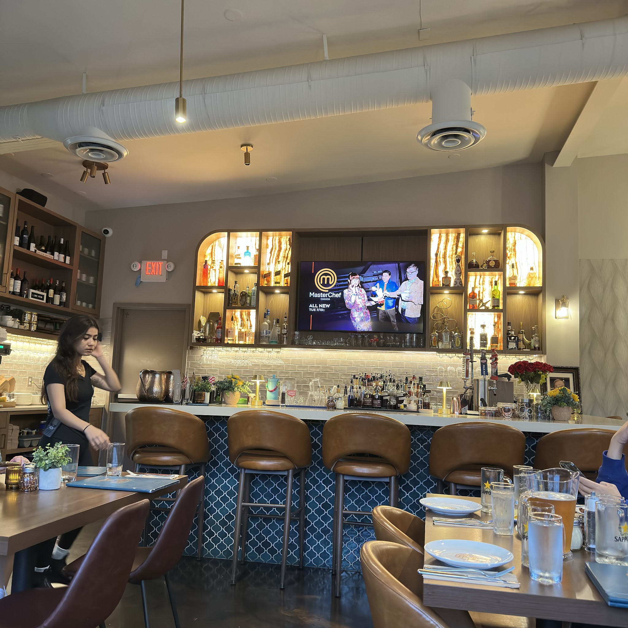 Neighbour's Restaurant & Pizza House