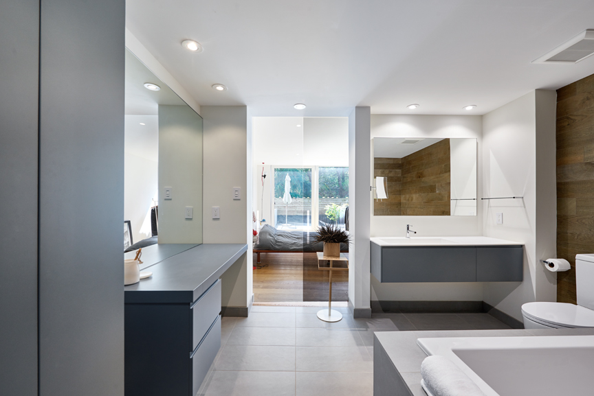 AMBIENT / Kitchens. Bathrooms. Interiors.
