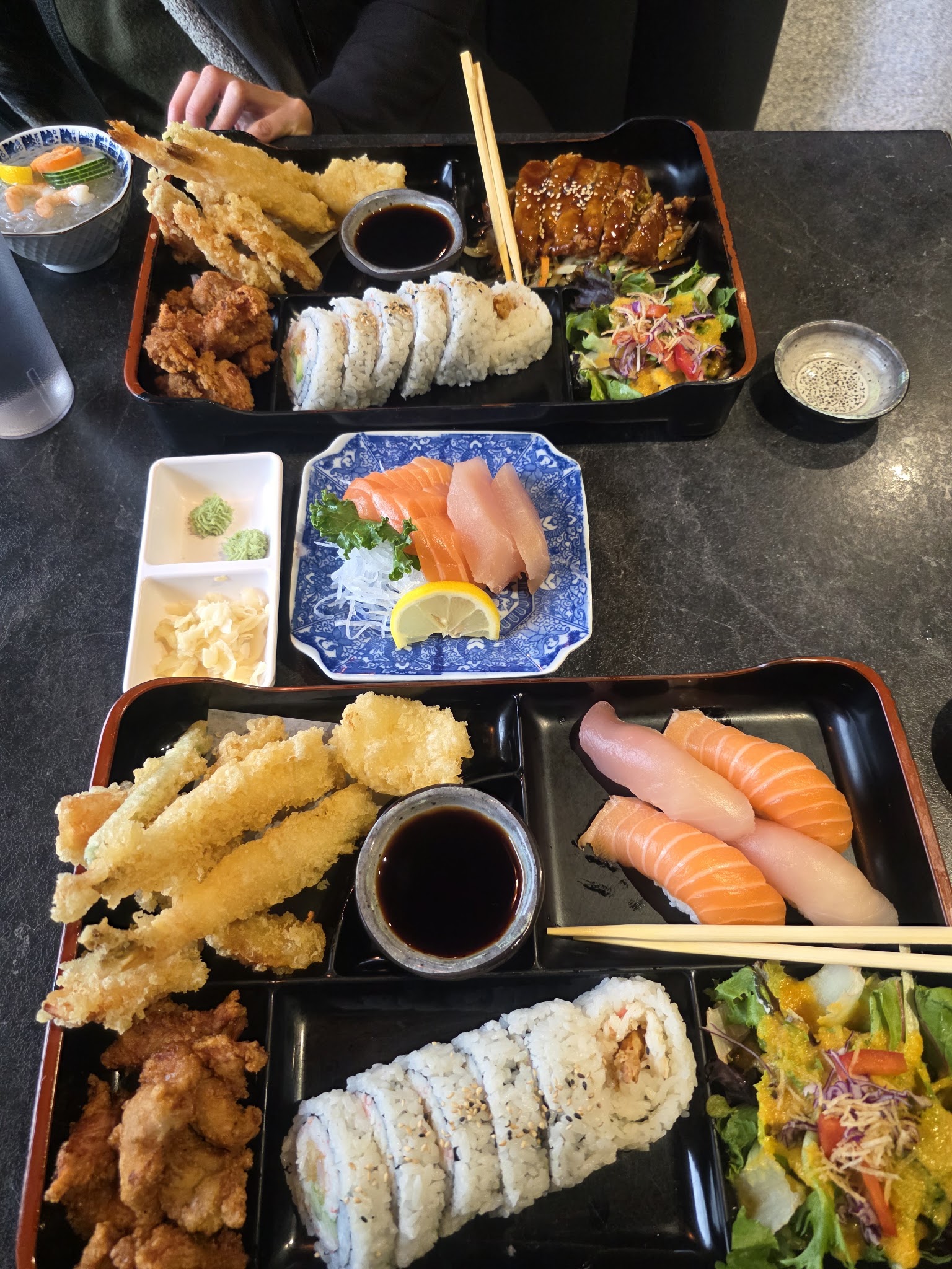 Yummy Sushi Gallery