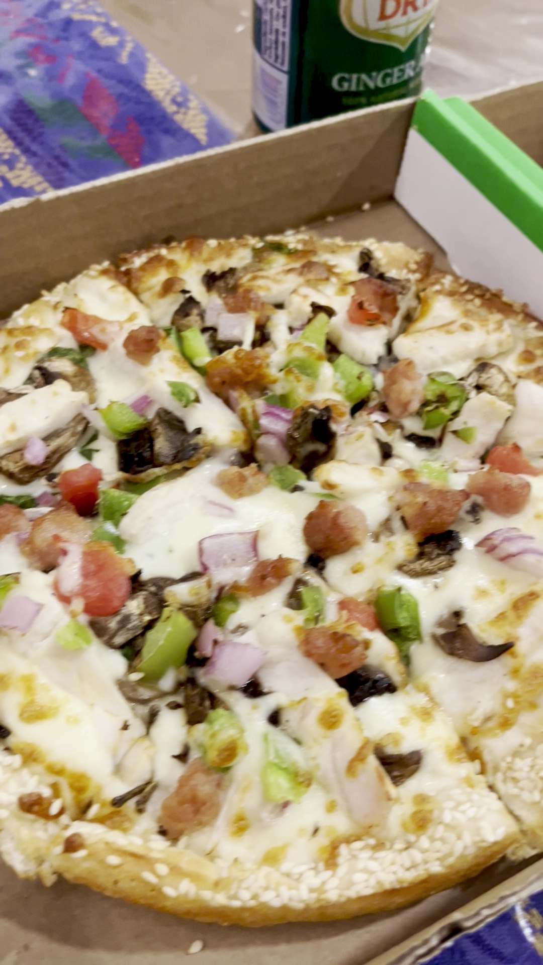 Red Swan Pizza - Vaughan Steeles ave