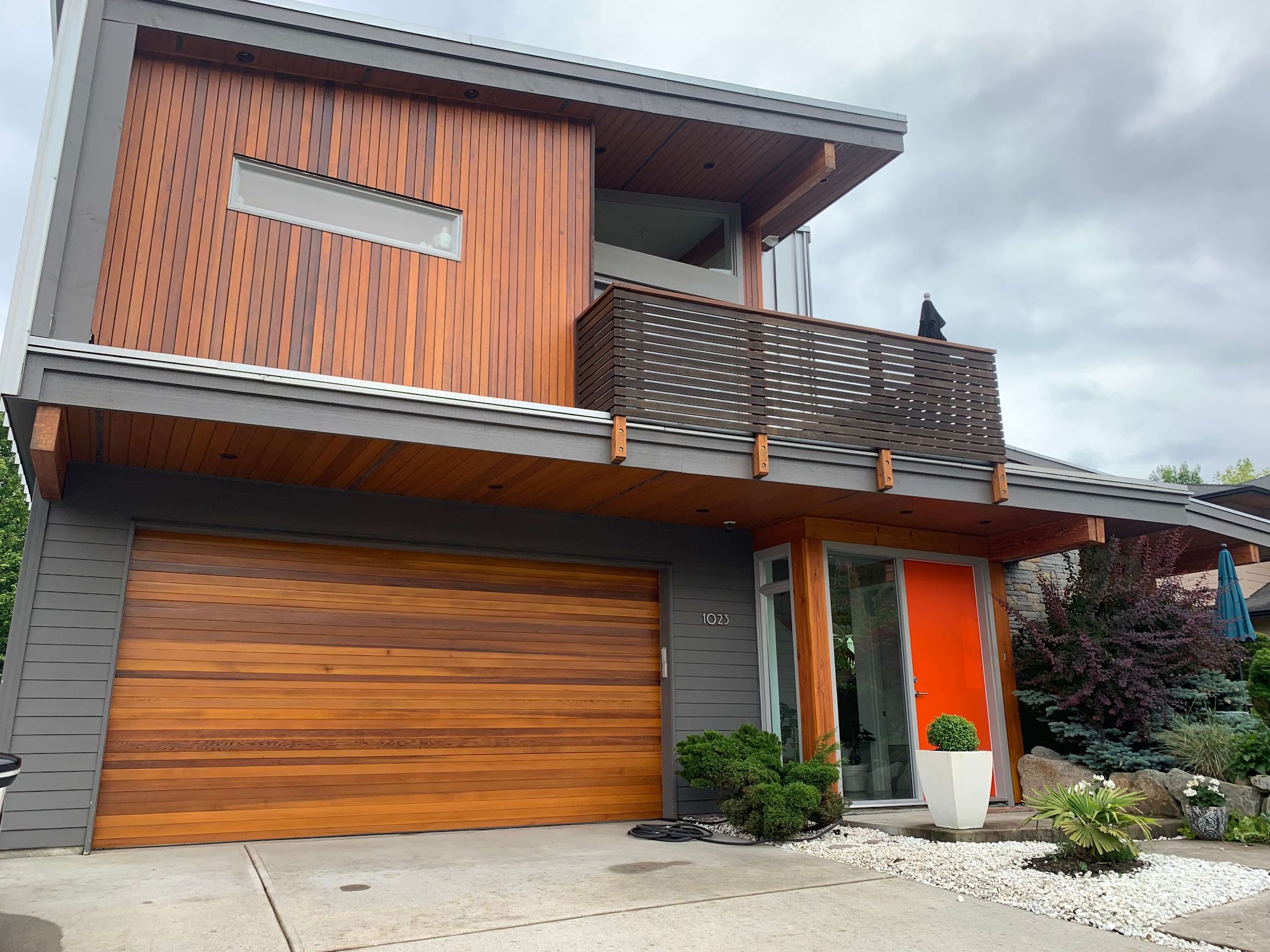 COLOUR CRAFT PAINTING - Vancouver
