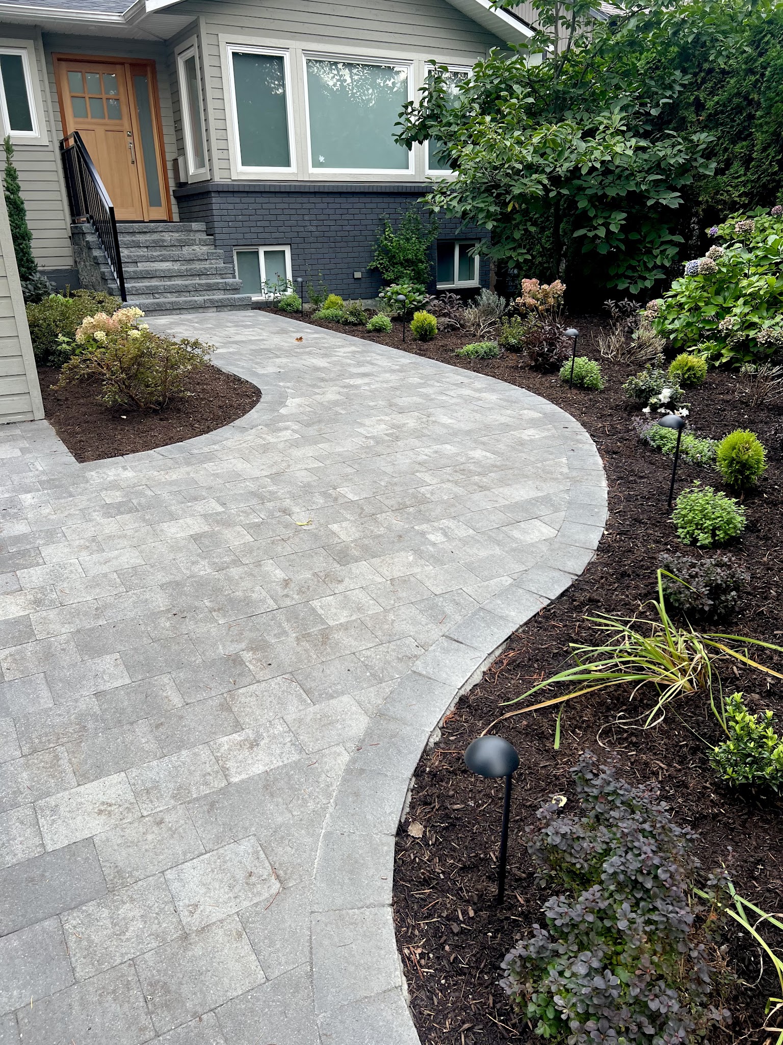 Absolute Landscaping Ltd.