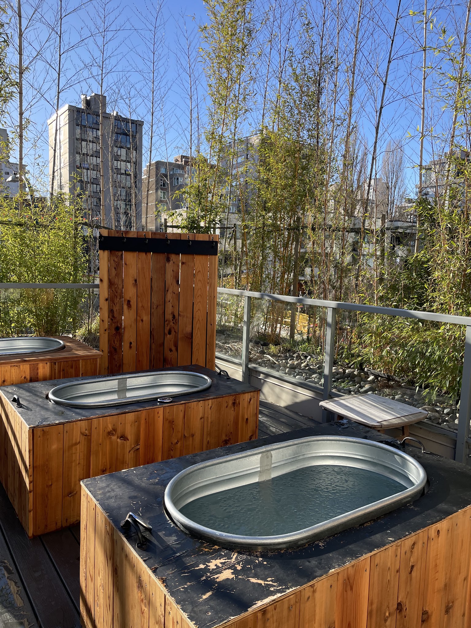 Ritual Urban Retreat - Wellness studio Yoga, Pilates, Sound Bath, Breathwork, Sauna and Cold plunge outdoor