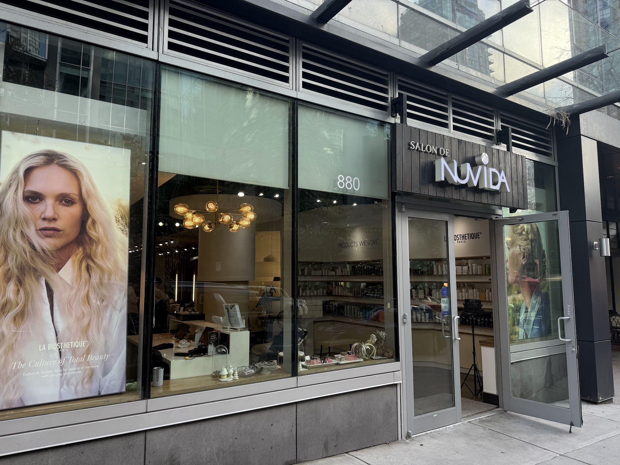 Nuvida Hair Yaletown